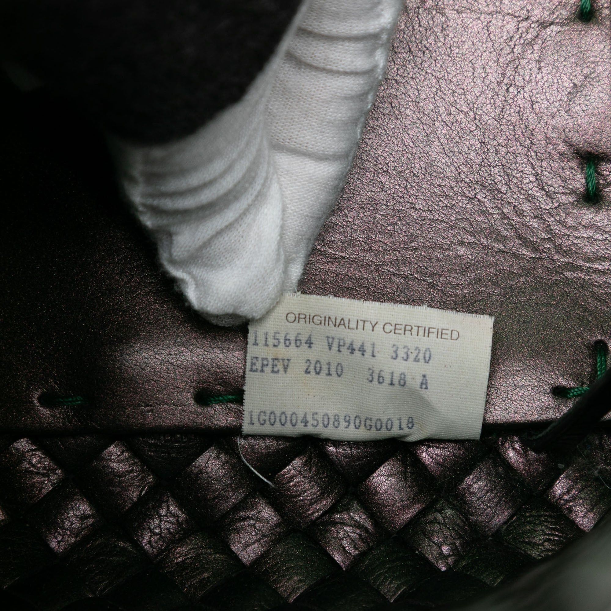 Bottega Veneta Medium Iridescent Nappa Intrecciato Cabat Tote Size ONE SIZE - 5 Thumbnail
