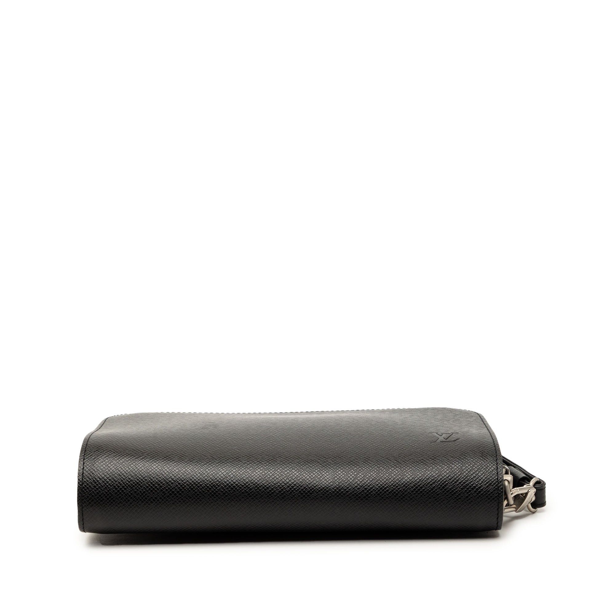 Louis Vuitton Taiga Pochette Baikal Size ONE SIZE - 3 Thumbnail