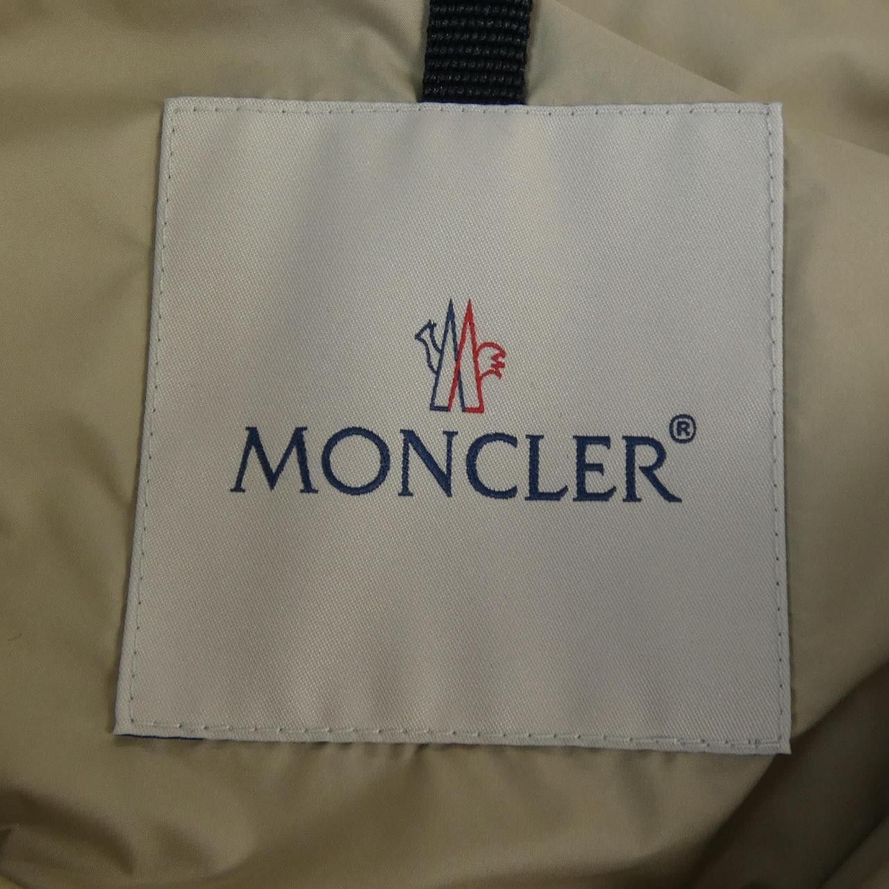 Moncler Moncler Moncler BOURDON Down Jacket Others Outerwear BOURDON DUTY FREE for USA Size ONE SIZE - 5 Thumbnail