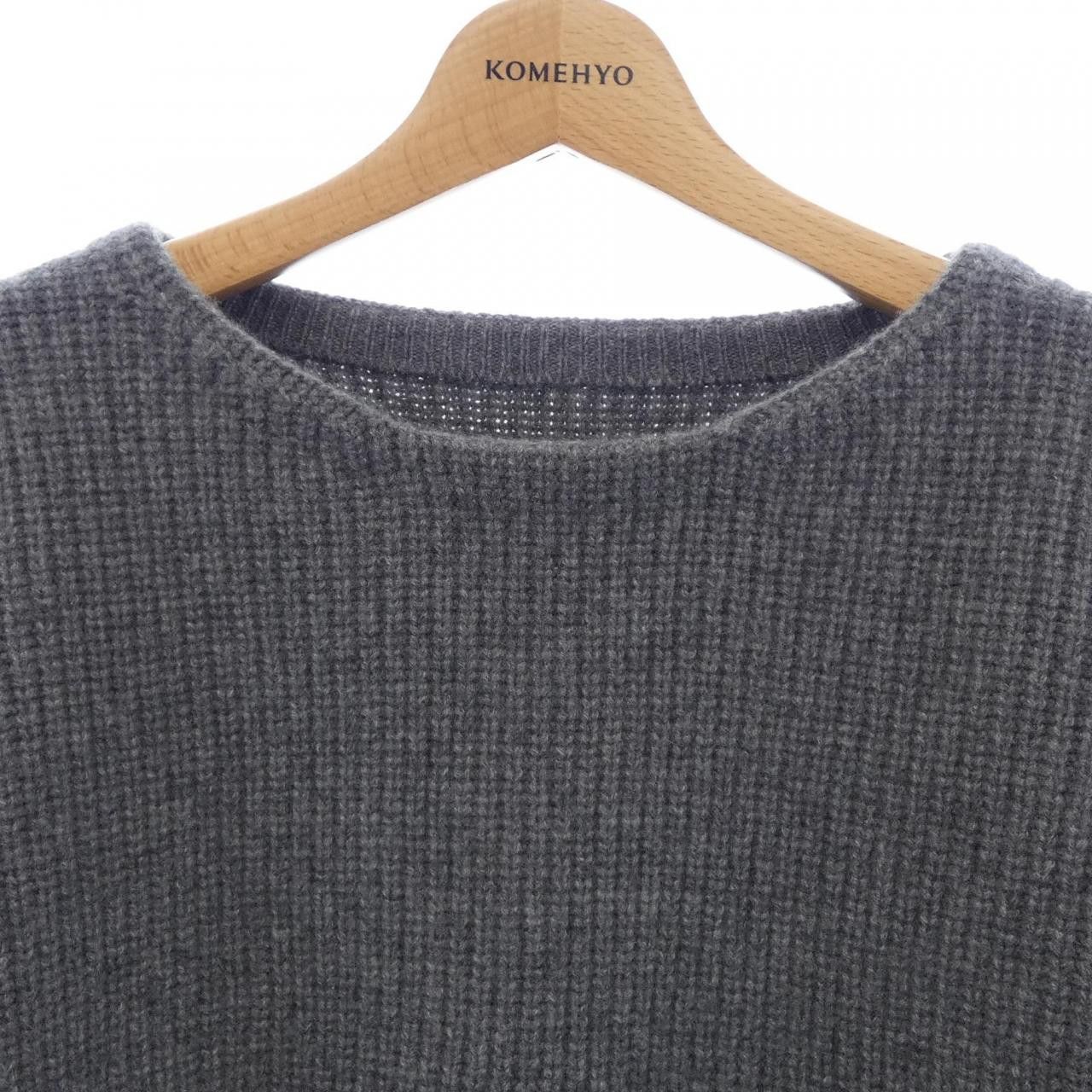 Other Other FOXEY NEW YORK FLUFFY DREAM Cashmere Knit Textile Tops 45455 DUTY FREE for USA Size ONE SIZE - 5 Thumbnail