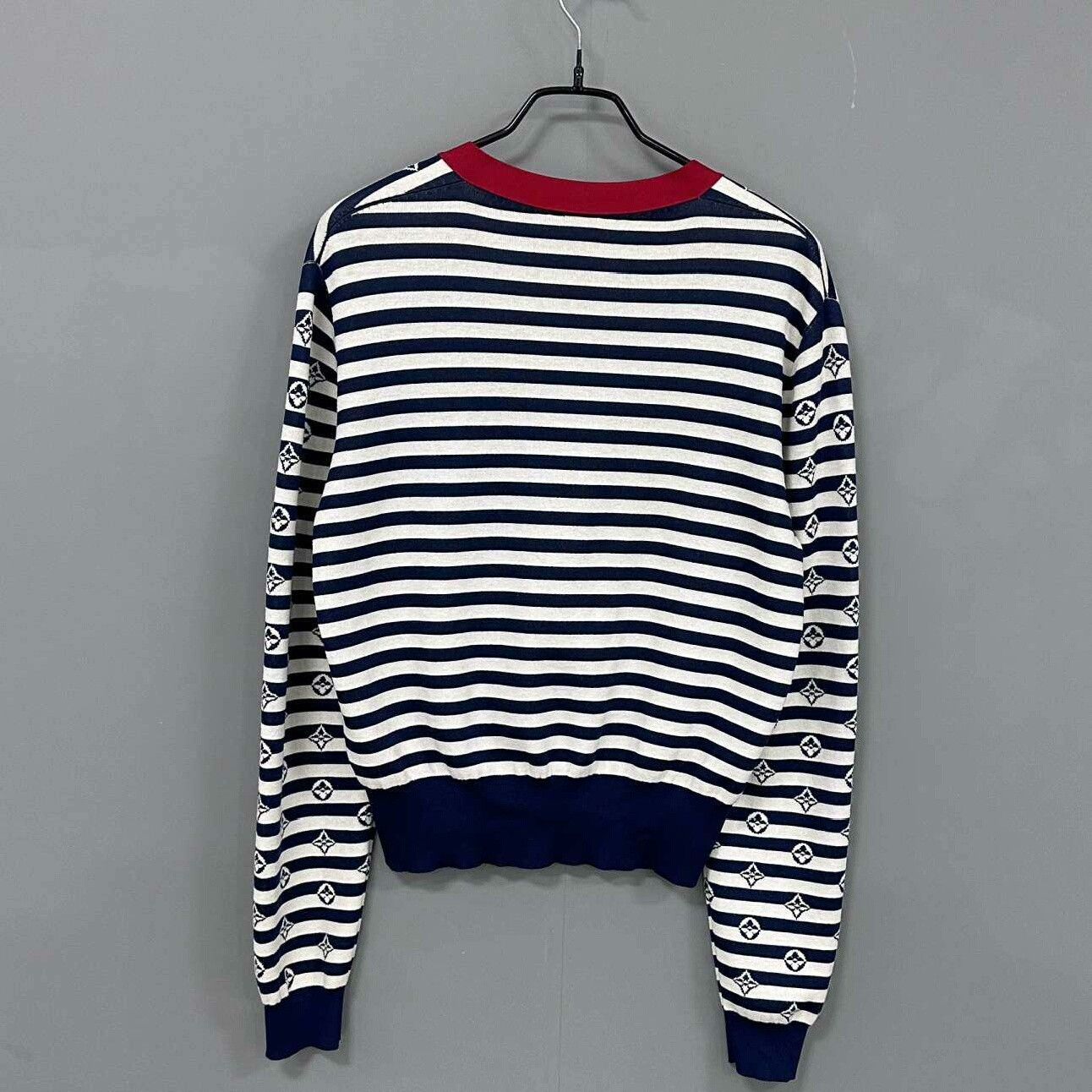 Louis Vuitton Louis Vuitton Striped Blue Sweater M Women Size M / US 6-8 / IT 42-44 - 3 Thumbnail