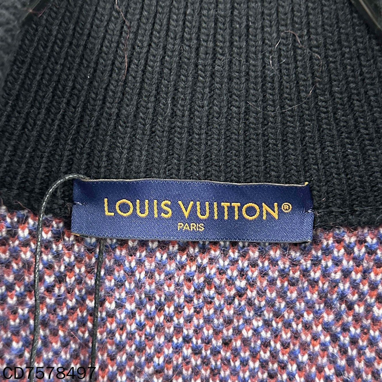 Louis Vuitton Louis Vuitton Knit Sweater L Women Size L / US 10 / IT 46 - 5 Thumbnail