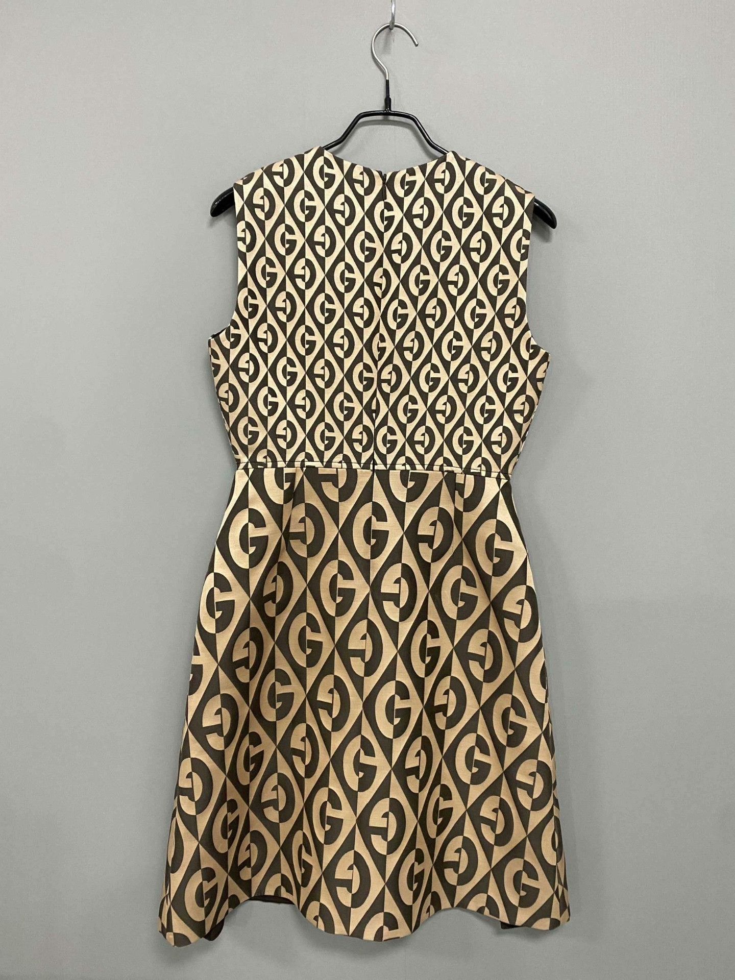 Gucci Gucci Plaid Dress XL Women Size XL / US 12-14 / IT 48-50 - 3 Thumbnail