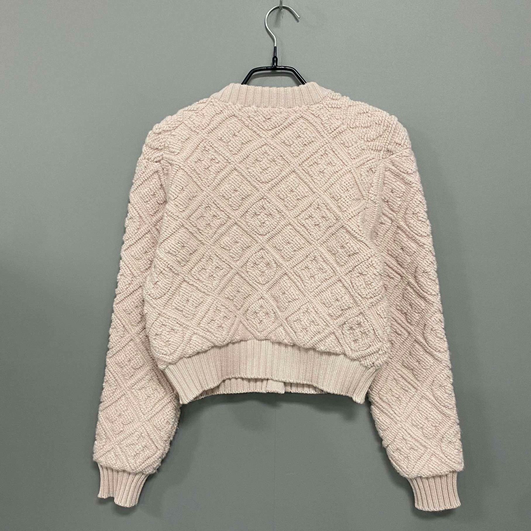 Louis Vuitton Louis Vuitton Knit Gold T-Shirt XS Women Size XS / US 0-2 / IT 36-38 - 3 Thumbnail