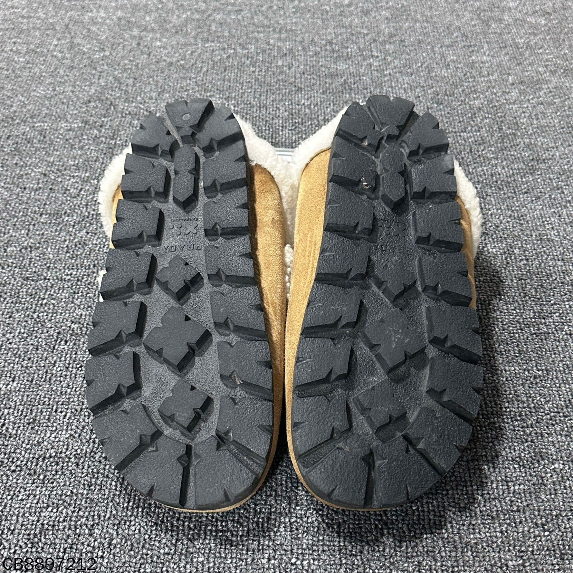 Prada Prada Retro Sandals us_9 Women Size US 9 / IT 39 - 6 Thumbnail