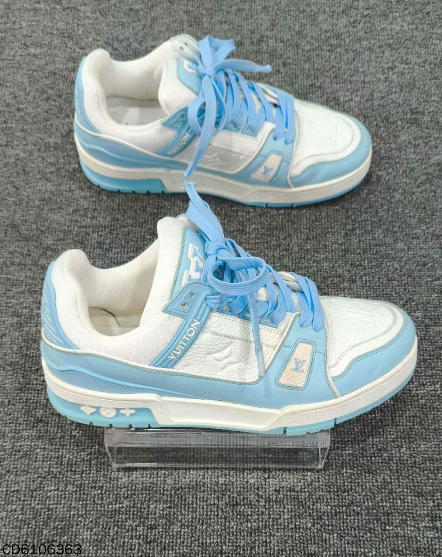 Louis Vuitton Louis Vuitton Training Blue Lowtop Sneakers us_8 Women Size US 8 / IT 38 - 4 Thumbnail