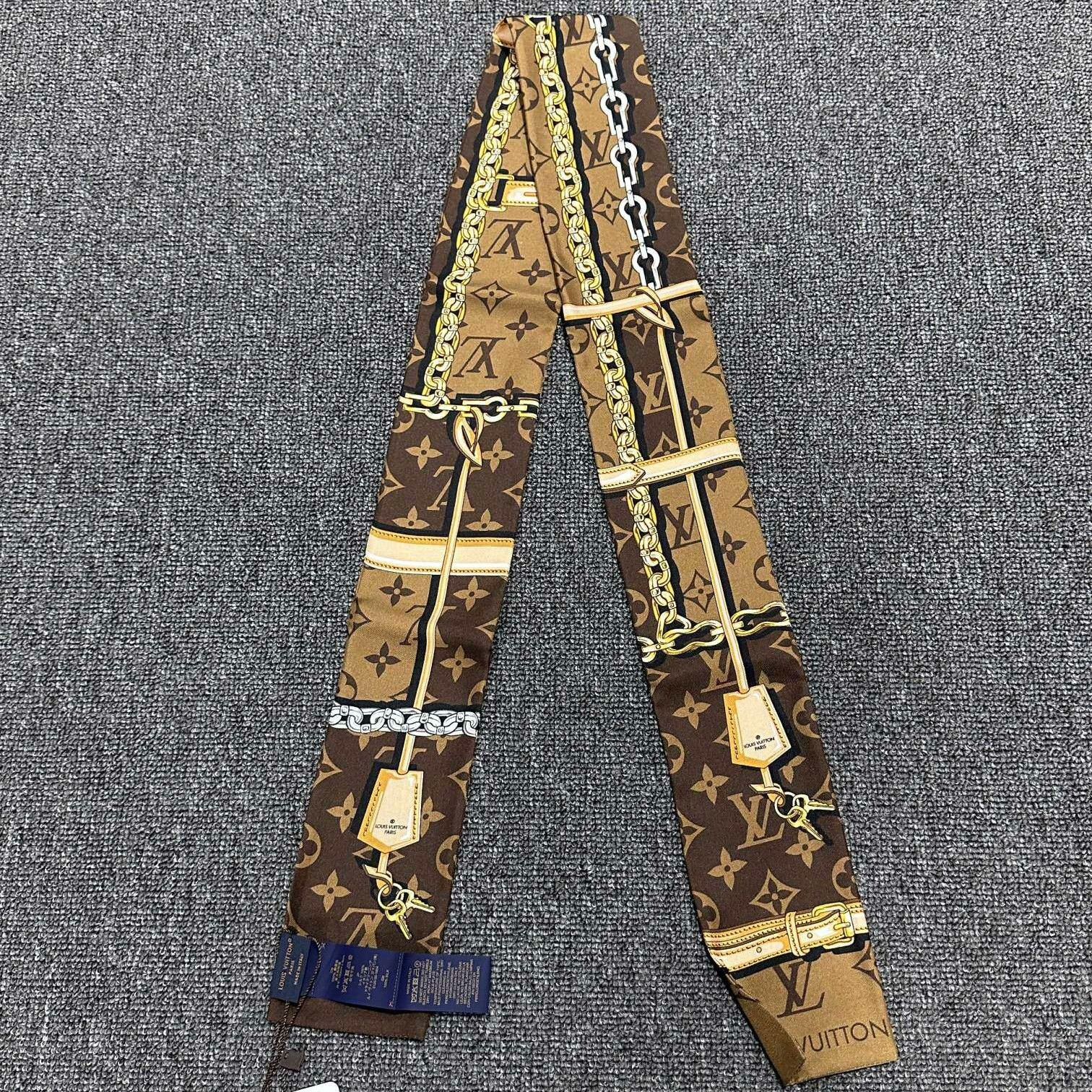 Louis Vuitton Louis Vuitton Scarf one size Men Size ONE SIZE - 2 Thumbnail