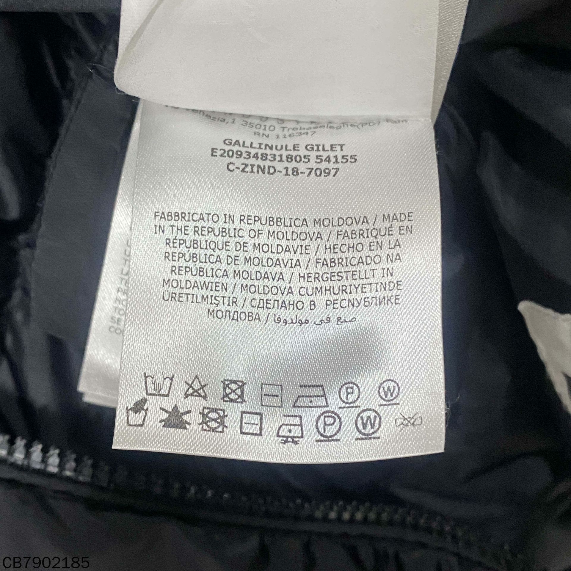 Moncler Moncler Down Vest xs Men Size US XS / EU 42 / 0 - 4 Thumbnail