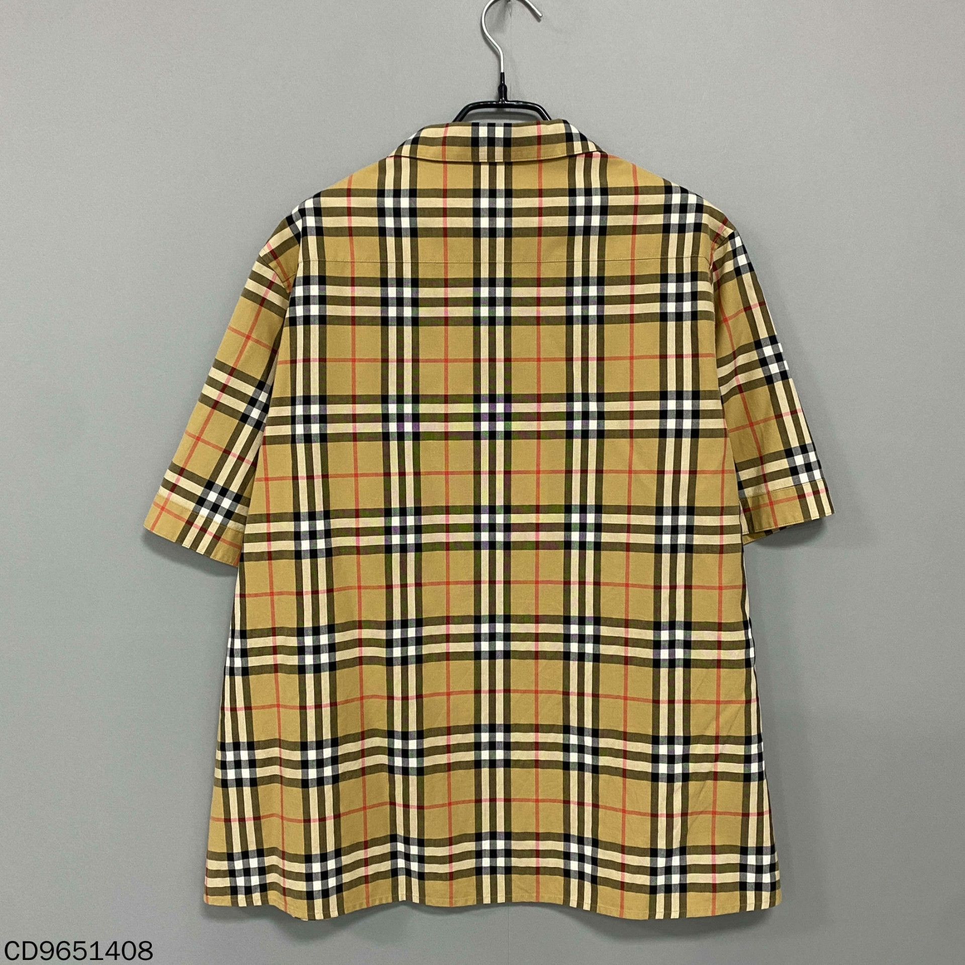 Burberry Burberry Plaid Shirt s Men Size US S / EU 44-46 / 1 - 3 Thumbnail