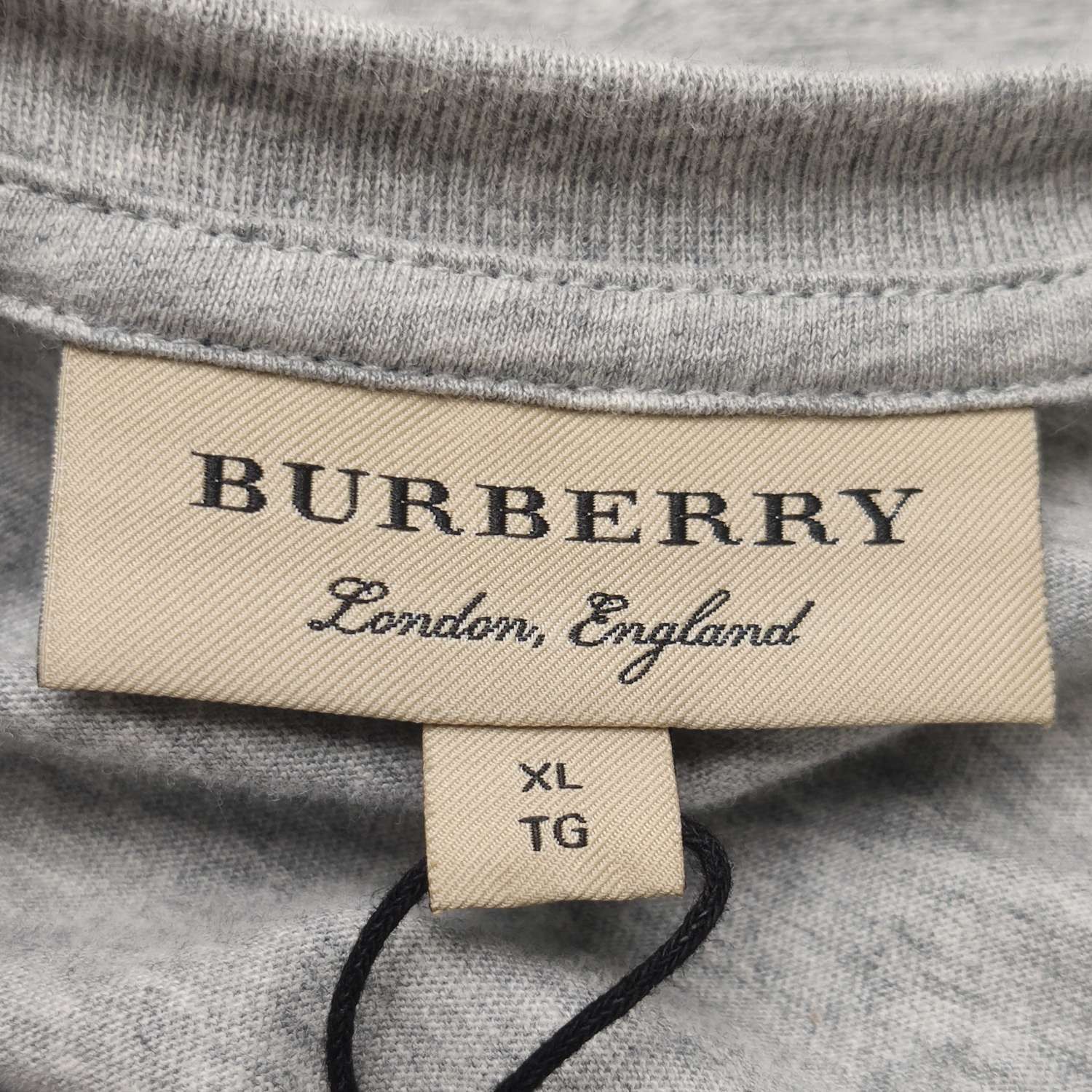 Burberry Burberry Equestrian Knight Logo Long Sleeve T-Shirt XL Size US XL / EU 56 / 4 - 6 Thumbnail