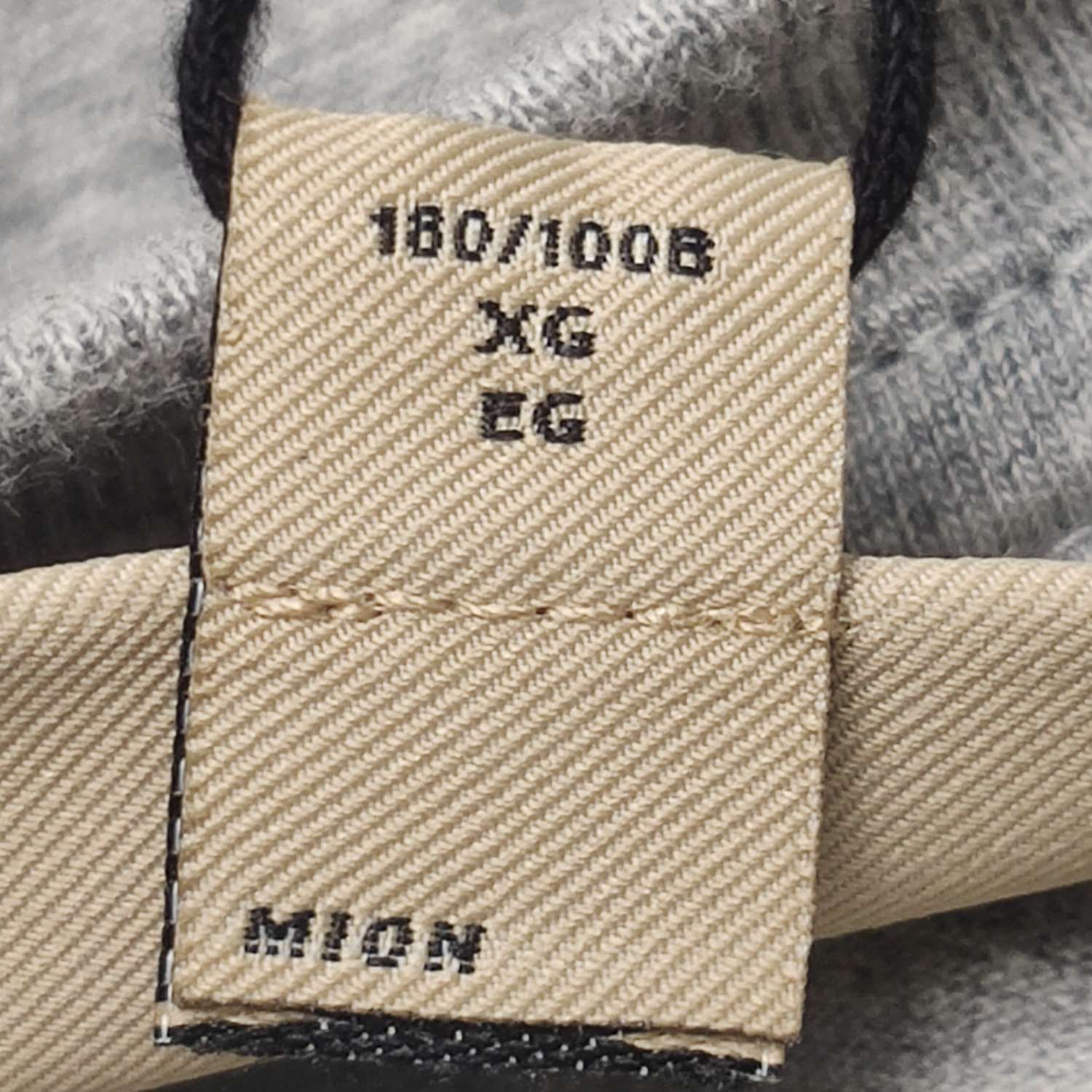 Burberry Burberry Equestrian Knight Logo Long Sleeve T-Shirt XL Size US XL / EU 56 / 4 - 8 Thumbnail