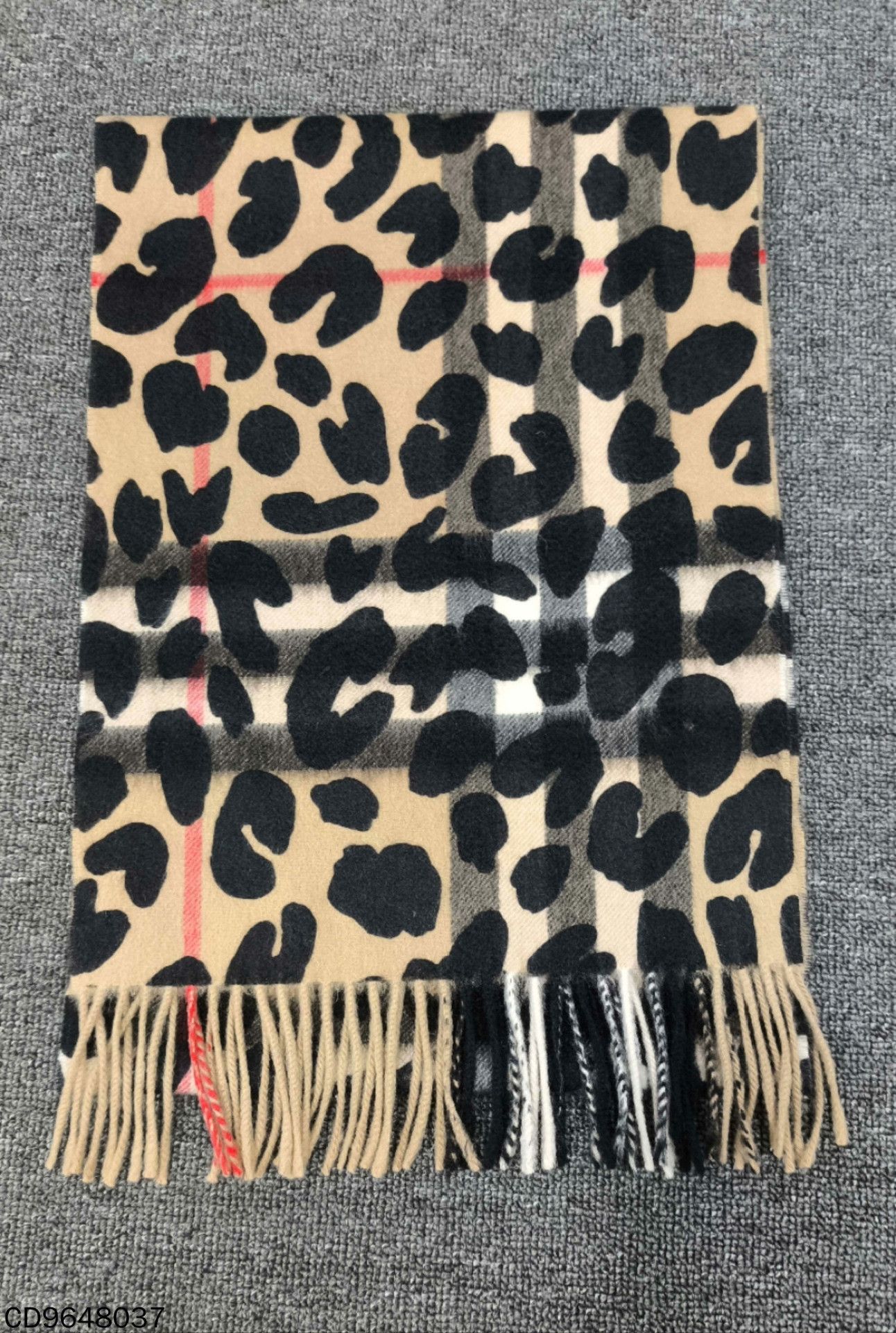 Burberry Burberry Animal Print Plaid Brown Scarf one size Men Size ONE SIZE - 3 Thumbnail