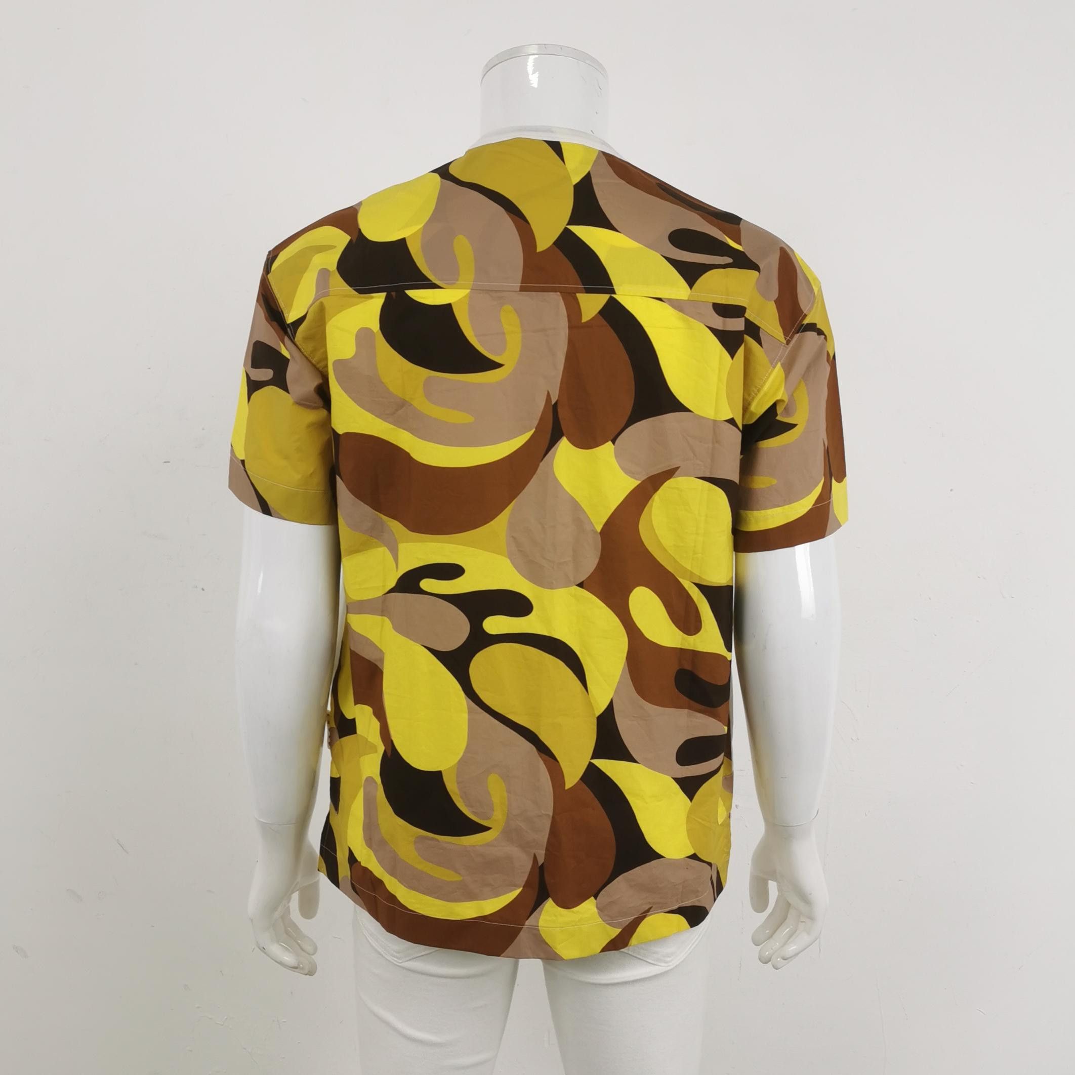 Marni Marni Contrast Back Abstract T-Shirt Size 48 Size US M / EU 48-50 / 2 - 3 Thumbnail
