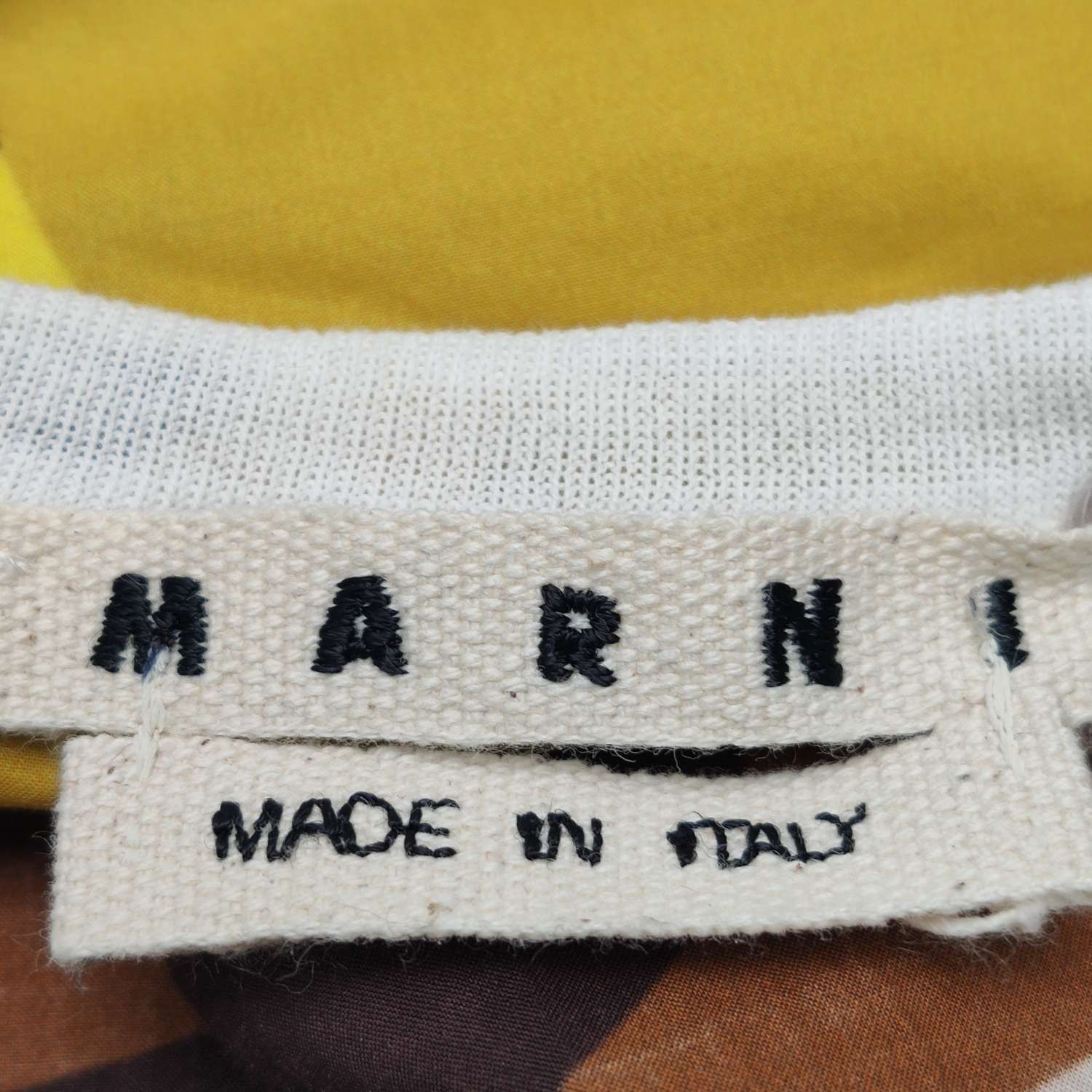 Marni Marni Contrast Back Abstract T-Shirt Size 48 Size US M / EU 48-50 / 2 - 5 Thumbnail