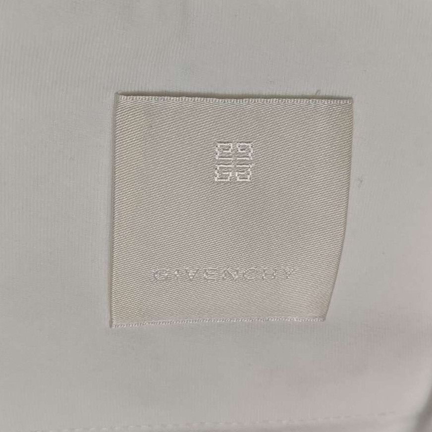 Givenchy Givenchy Paris Crest Logo T-Shirt L Size US L / EU 52-54 / 3 - 6 Thumbnail