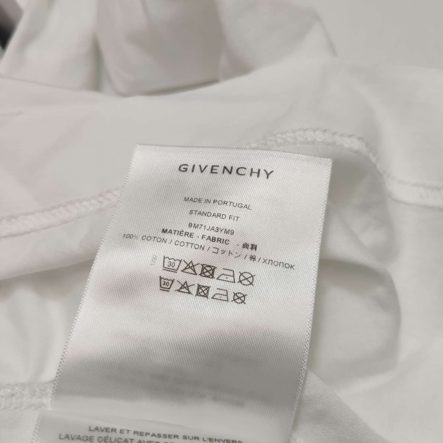 Givenchy Givenchy Crest Logo Cotton T-Shirt Size L Size US L / EU 52-54 / 3 - 9 Thumbnail