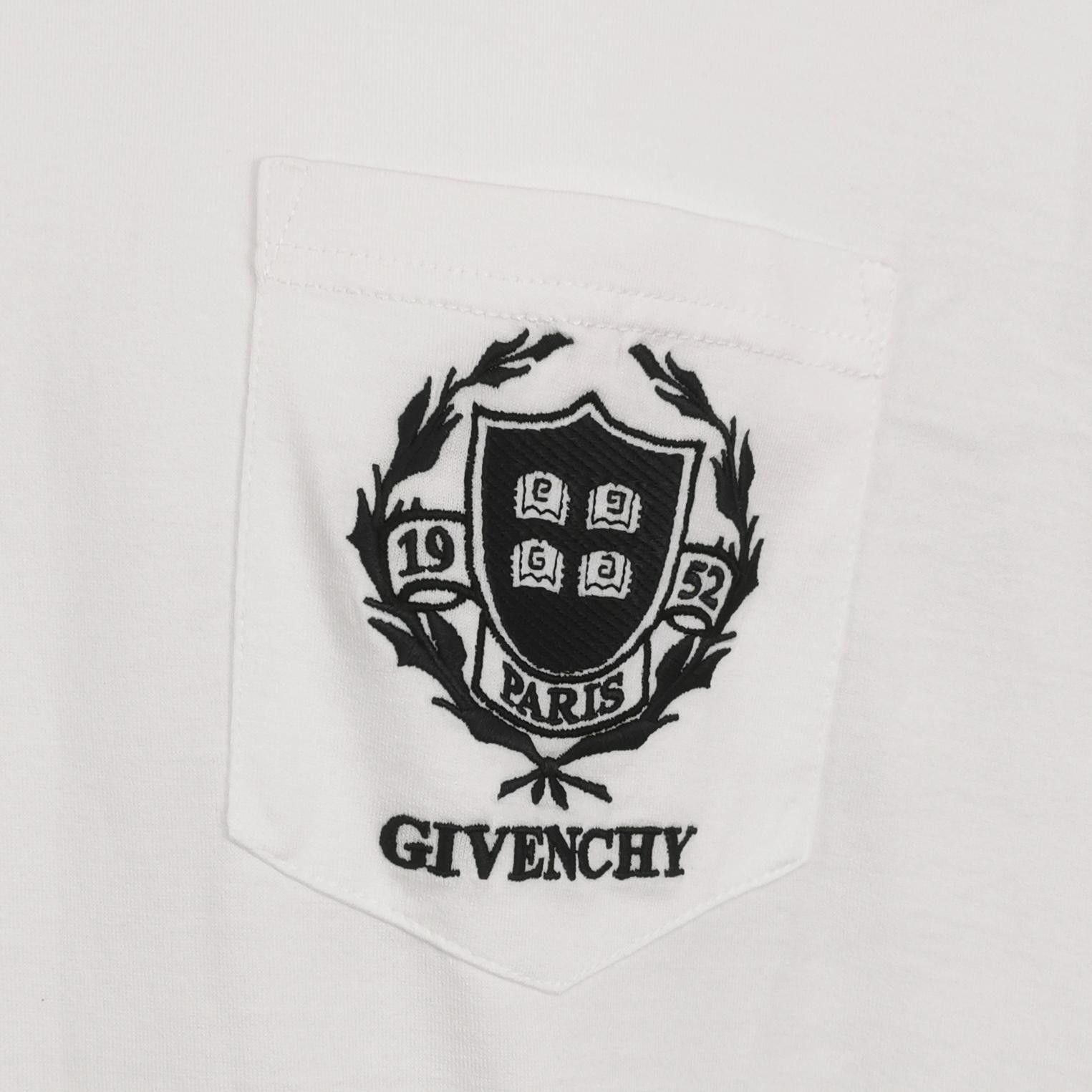 Givenchy Givenchy Crest Logo Pocket T-Shirt Size M Size US M / EU 48-50 / 2 - 4 Thumbnail