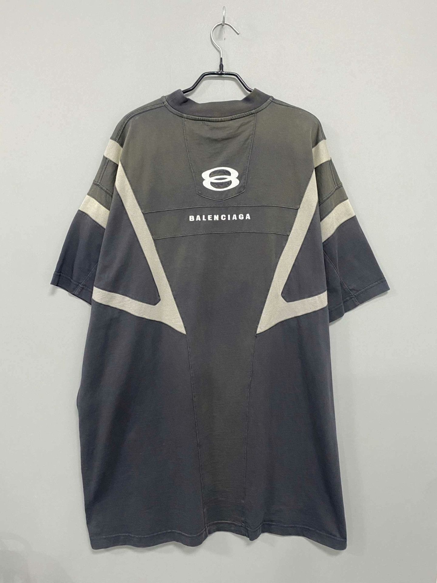 Balenciaga Balenciaga Retro T-Shirt m Men Size US M / EU 48-50 / 2 - 3 Thumbnail