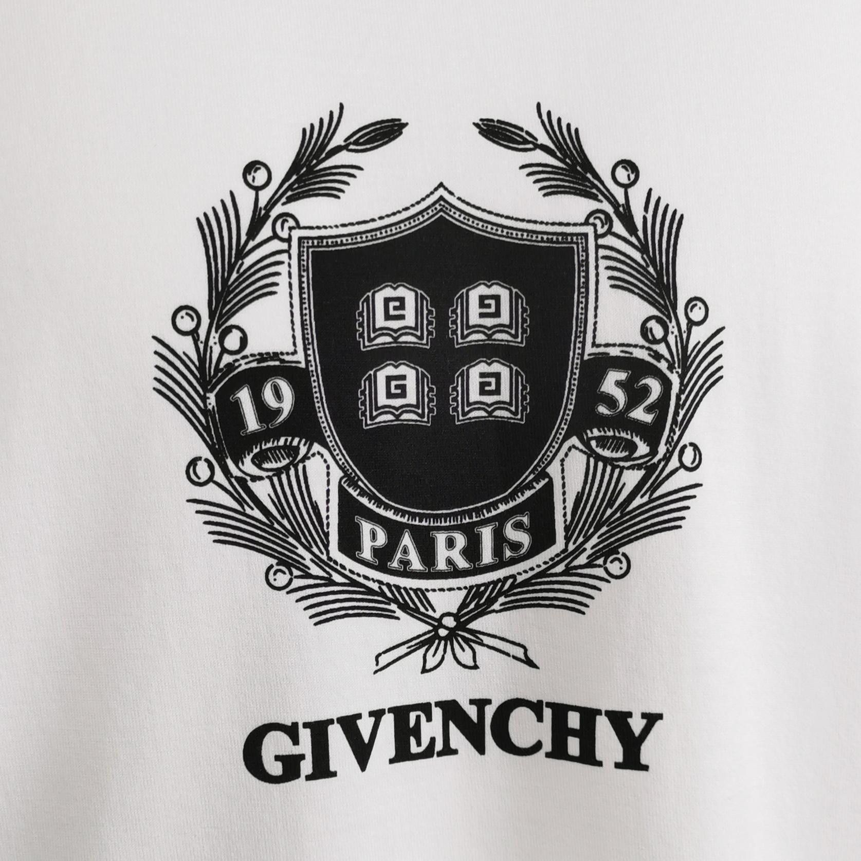 Givenchy Givenchy Crest Logo Cotton T-Shirt Size L Size US L / EU 52-54 / 3 - 4 Thumbnail