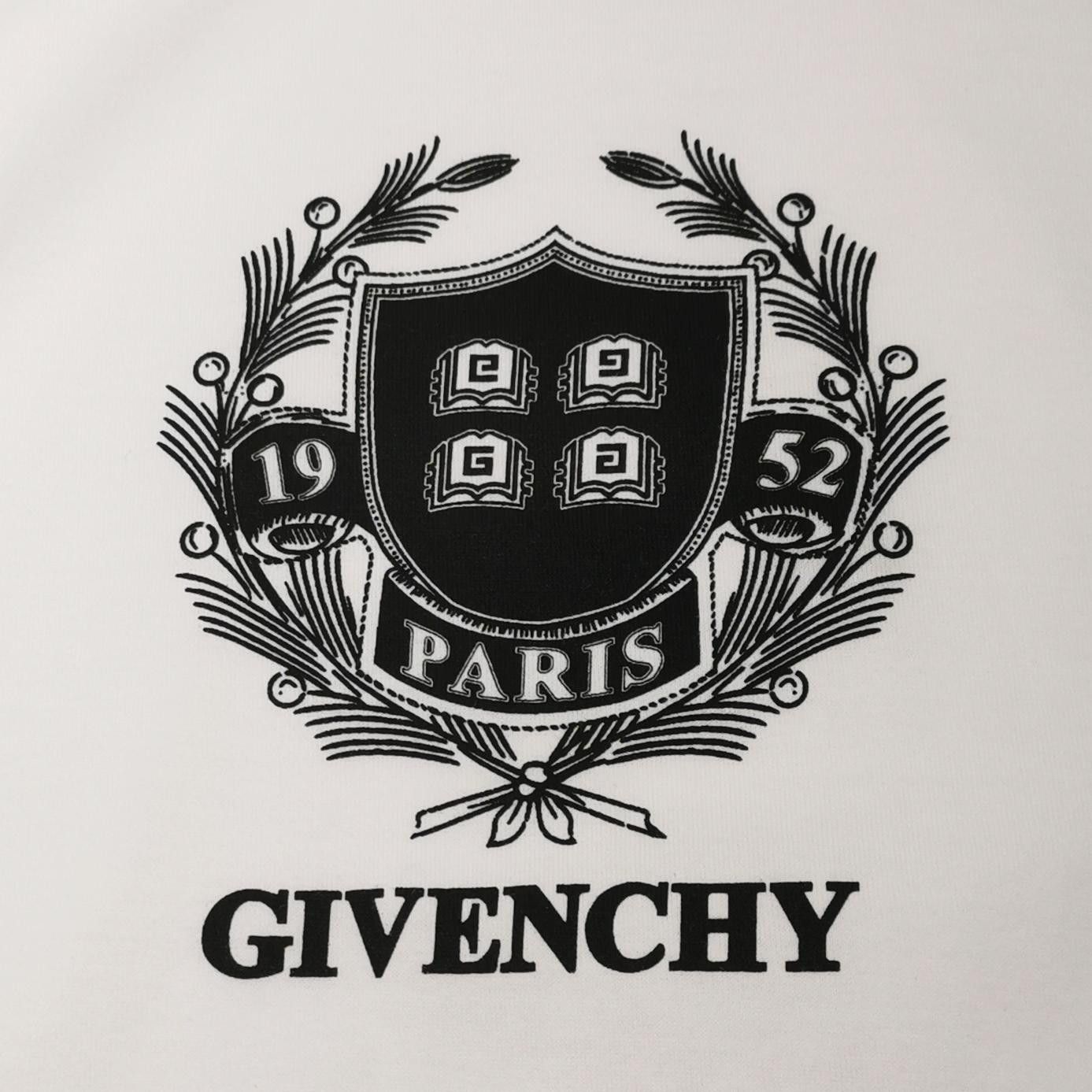 Givenchy Givenchy Crest Logo T-Shirt US XXL Size US XXL / EU 58 / 5 - 4 Thumbnail