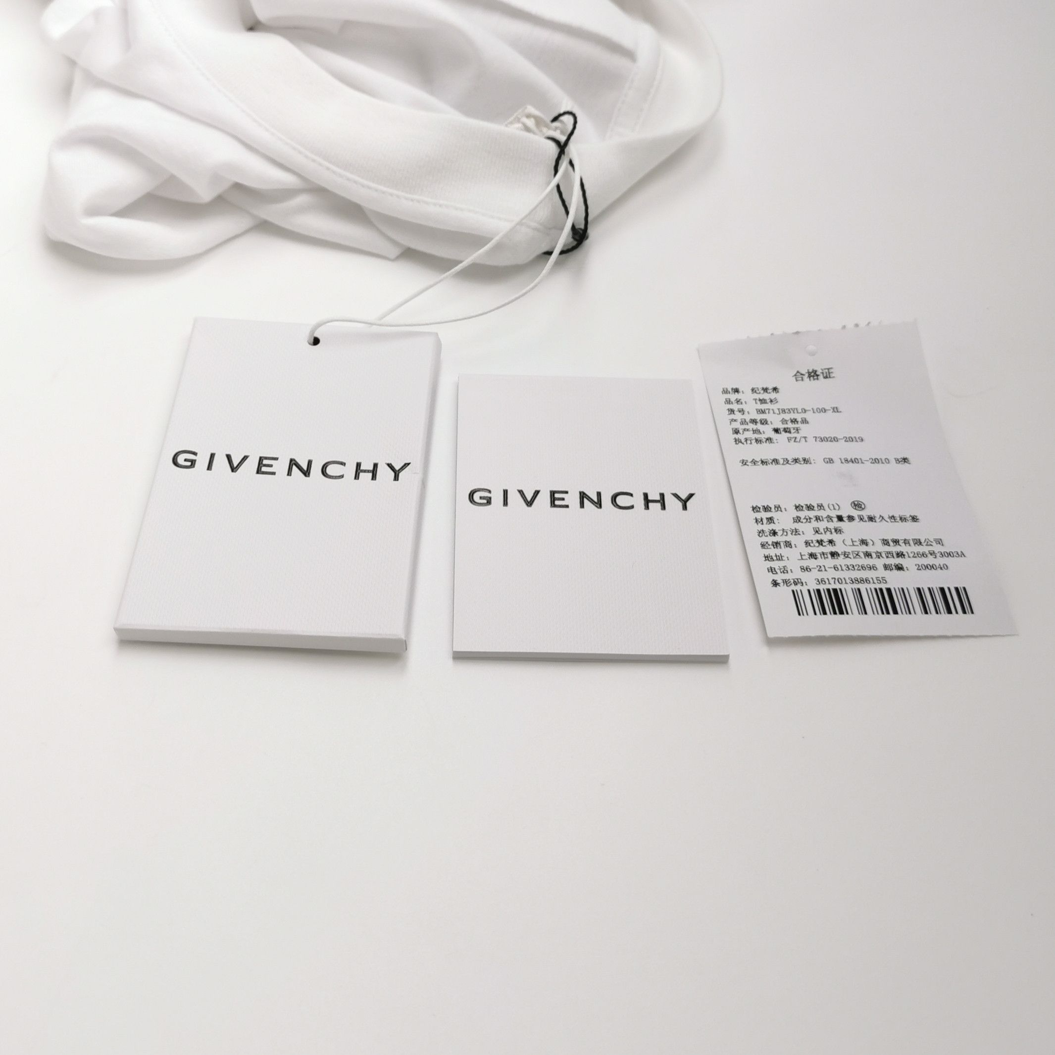 Givenchy Givenchy Crest Logo T-Shirt XL Size US XL / EU 56 / 4 - 5 Thumbnail