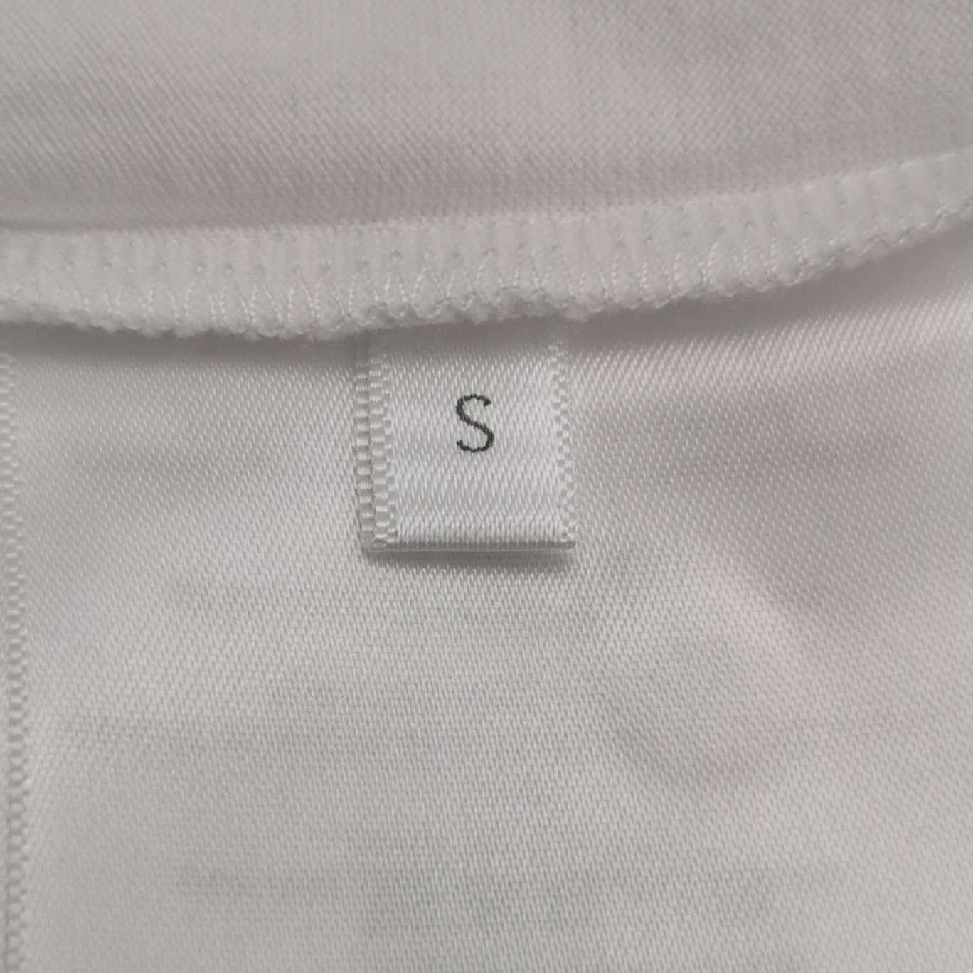 Givenchy Givenchy Crest Logo Pocket T-Shirt S Size US S / EU 44-46 / 1 - 7 Thumbnail