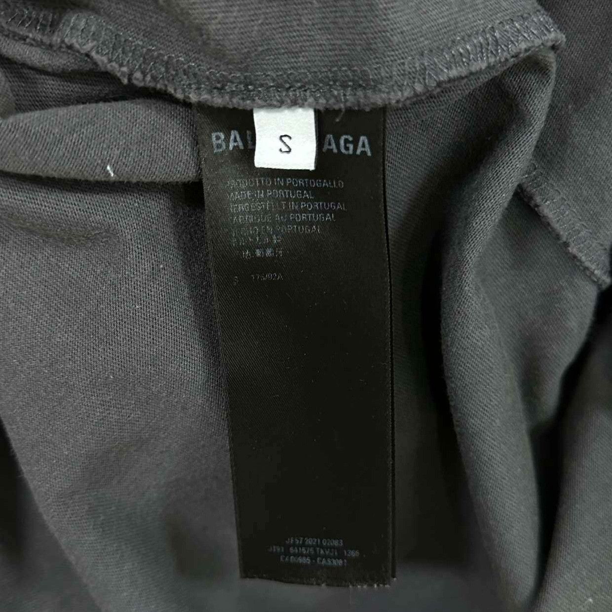 Balenciaga Balenciaga Retro Embroidered T-Shirt s Men Size US S / EU 44-46 / 1 - 7 Thumbnail