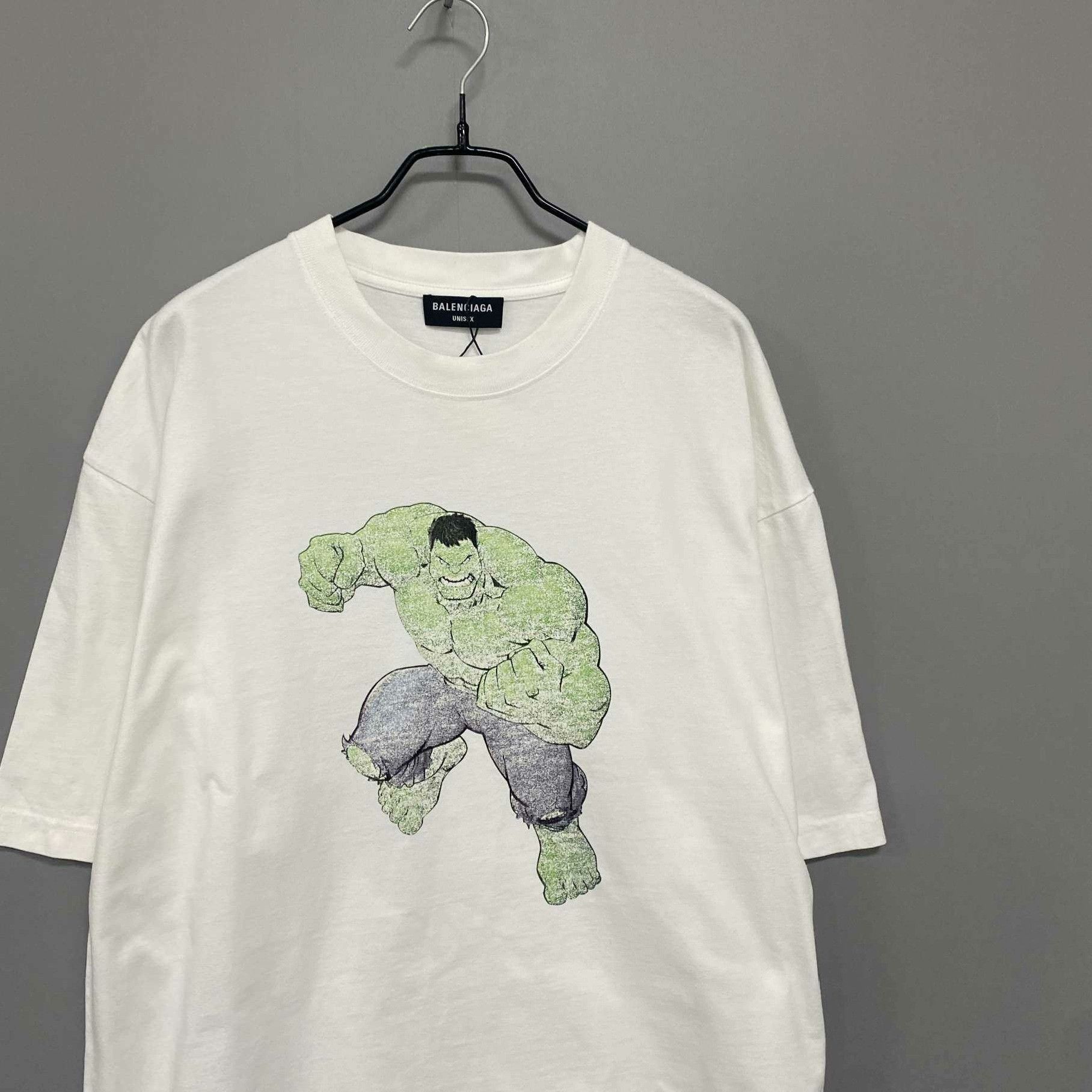 Balenciaga Balenciaga White T-Shirt l Men Size US L / EU 52-54 / 3 - 2 Thumbnail