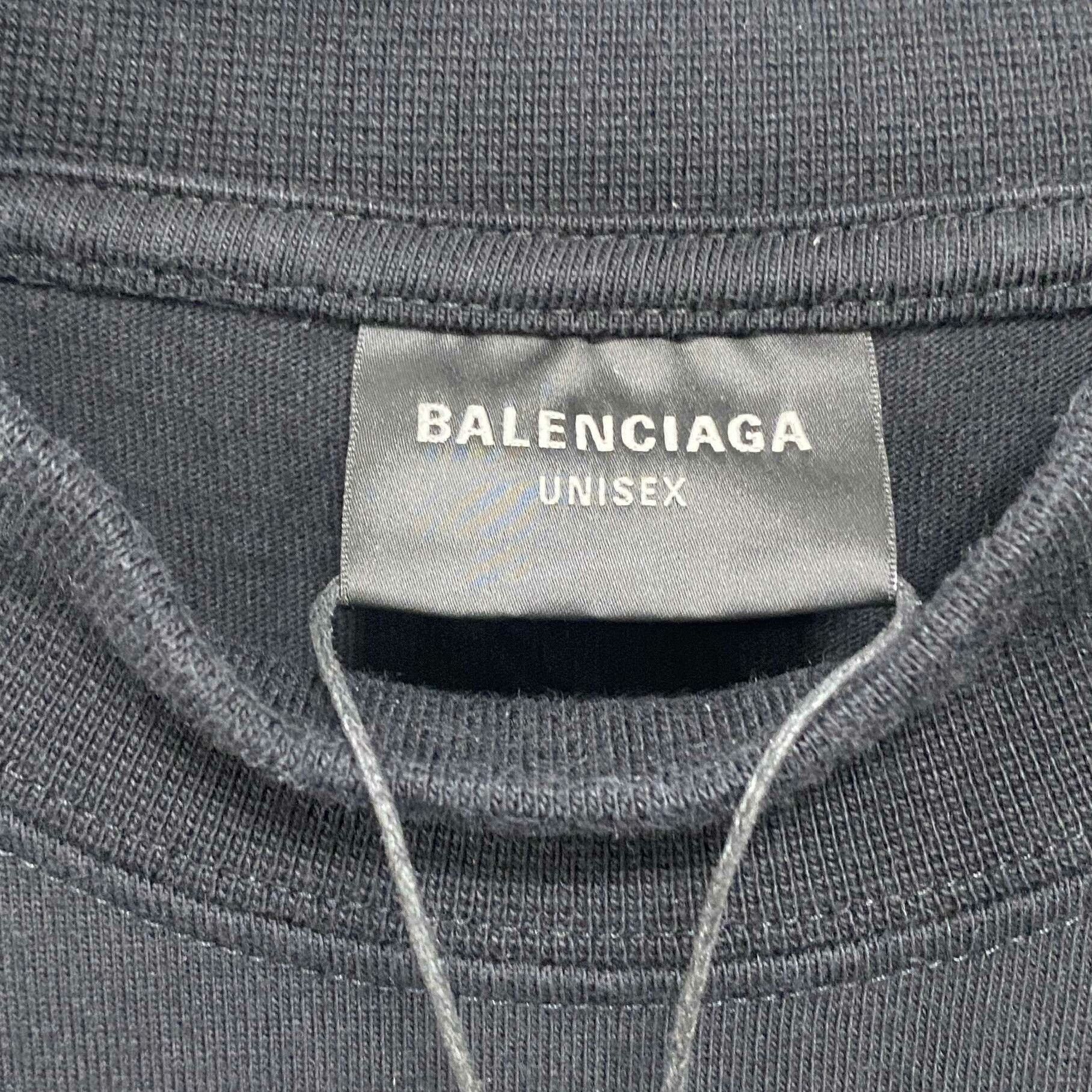 Balenciaga Balenciaga Printed T-Shirt l Men Size US L / EU 52-54 / 3 - 4 Thumbnail