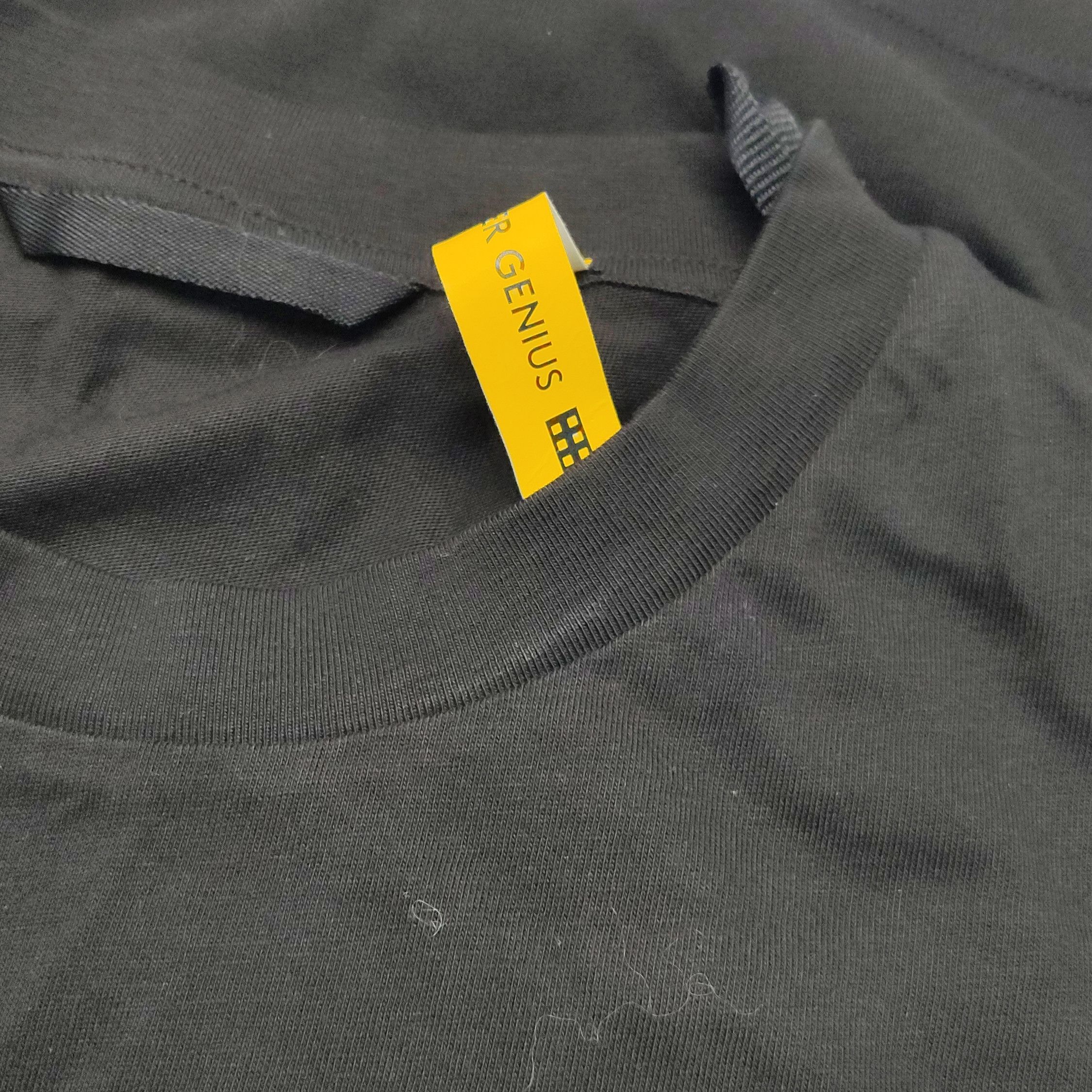 Moncler Moncler Genius Logo Patch Long Sleeve T-Shirt XL Size US XL / EU 56 / 4 - 10 Thumbnail