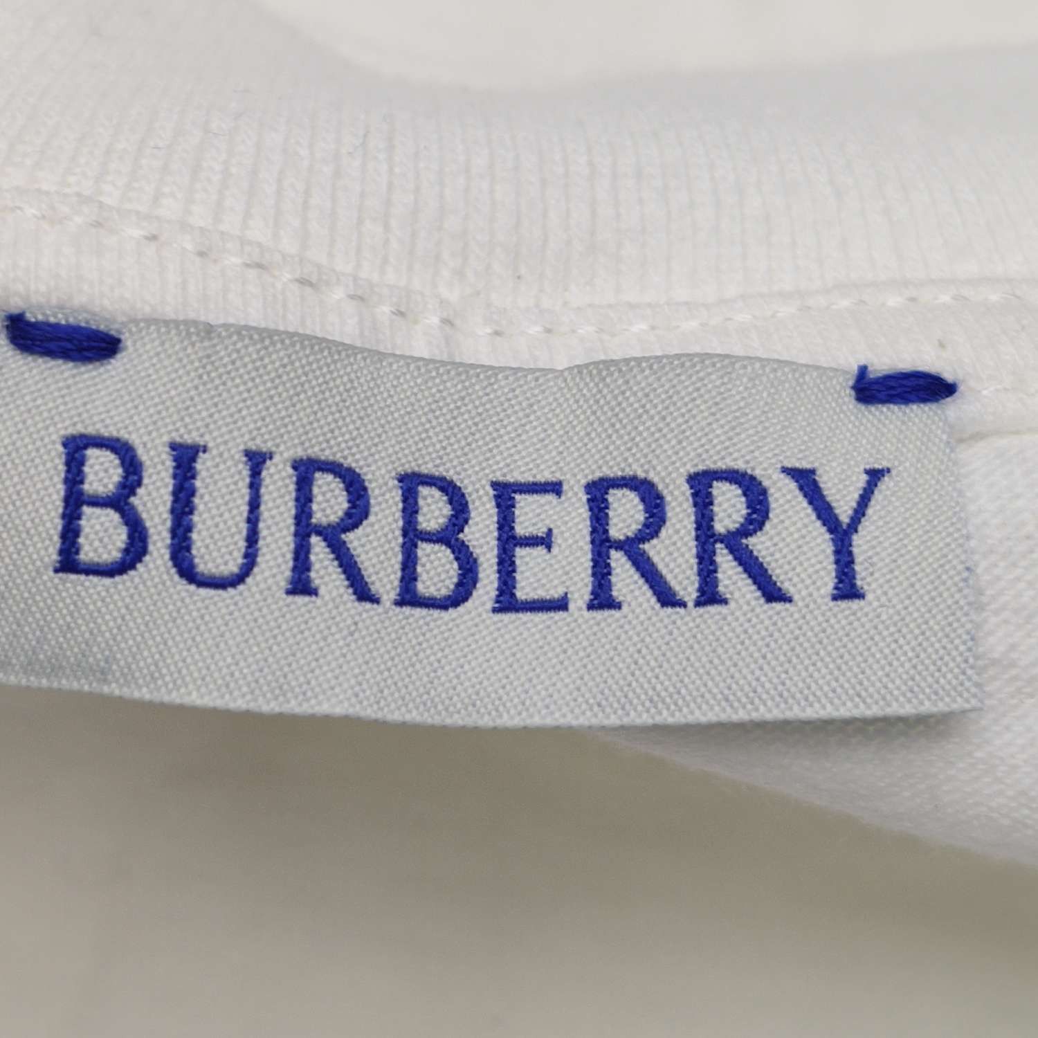 Burberry Burberry Script Logo Embroidered T-Shirt Size XXXL Size US XXL / EU 58 / 5 - 6 Thumbnail