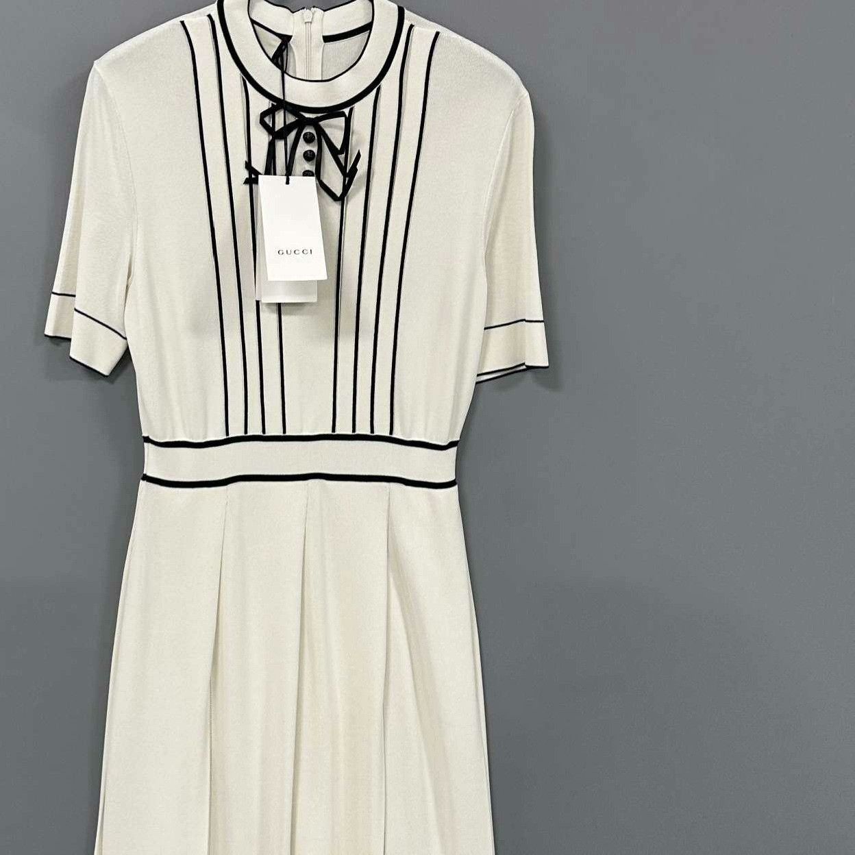 Gucci Gucci White Dress M Women Size M / US 6-8 / IT 42-44 - 2 Thumbnail