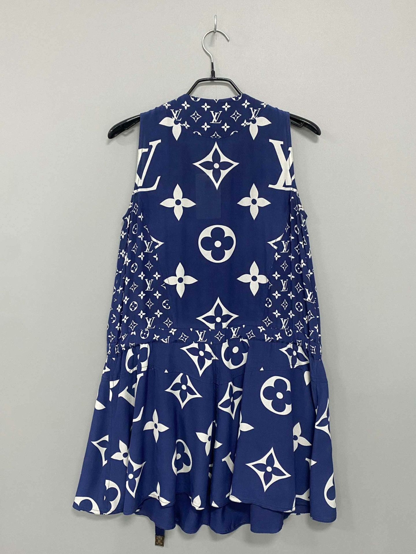 Louis Vuitton Louis Vuitton Retro Dress S Women Size S / US 4 / IT 40 - 3 Thumbnail