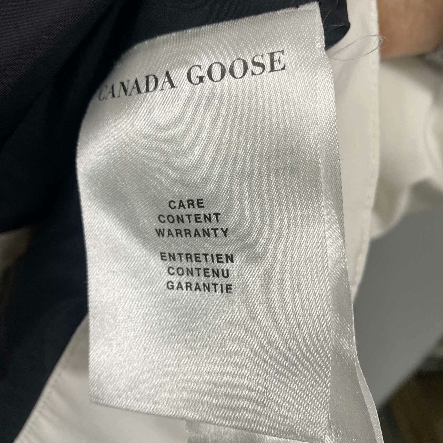 Canada Goose Canada Goose Collab Embroidered Vest xl Men Size US XL / EU 56 / 4 - 4 Thumbnail