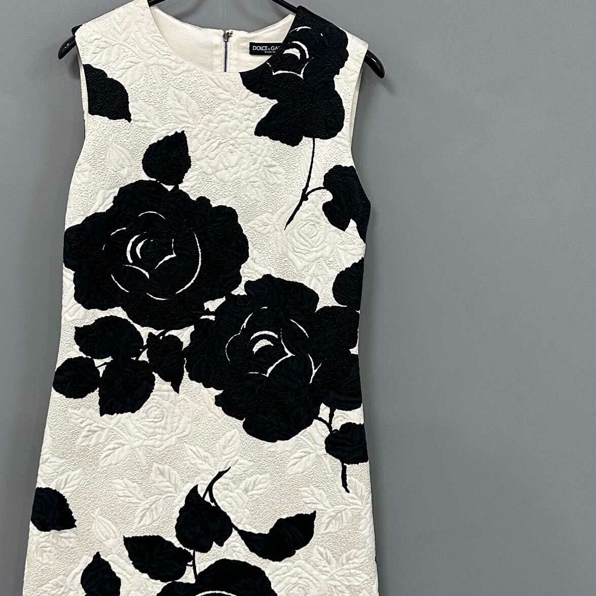 Dolce & Gabbana Dolce & Gabbana Black Dress S Women Size S / US 4 / IT 40 - 2 Thumbnail