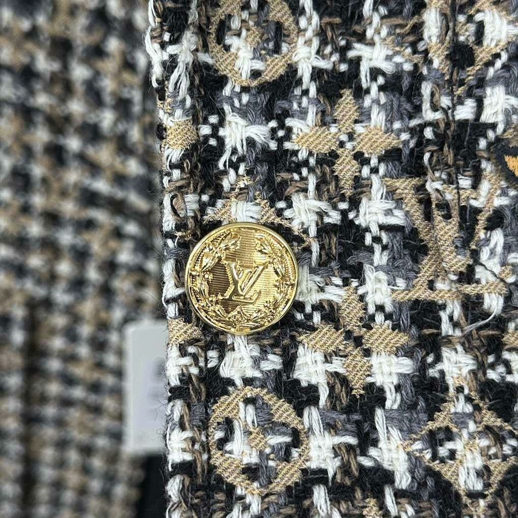 Louis Vuitton Louis Vuitton Formal Jacket it_36 Women Size XS / US 0-2 / IT 36-38 - 5 Thumbnail