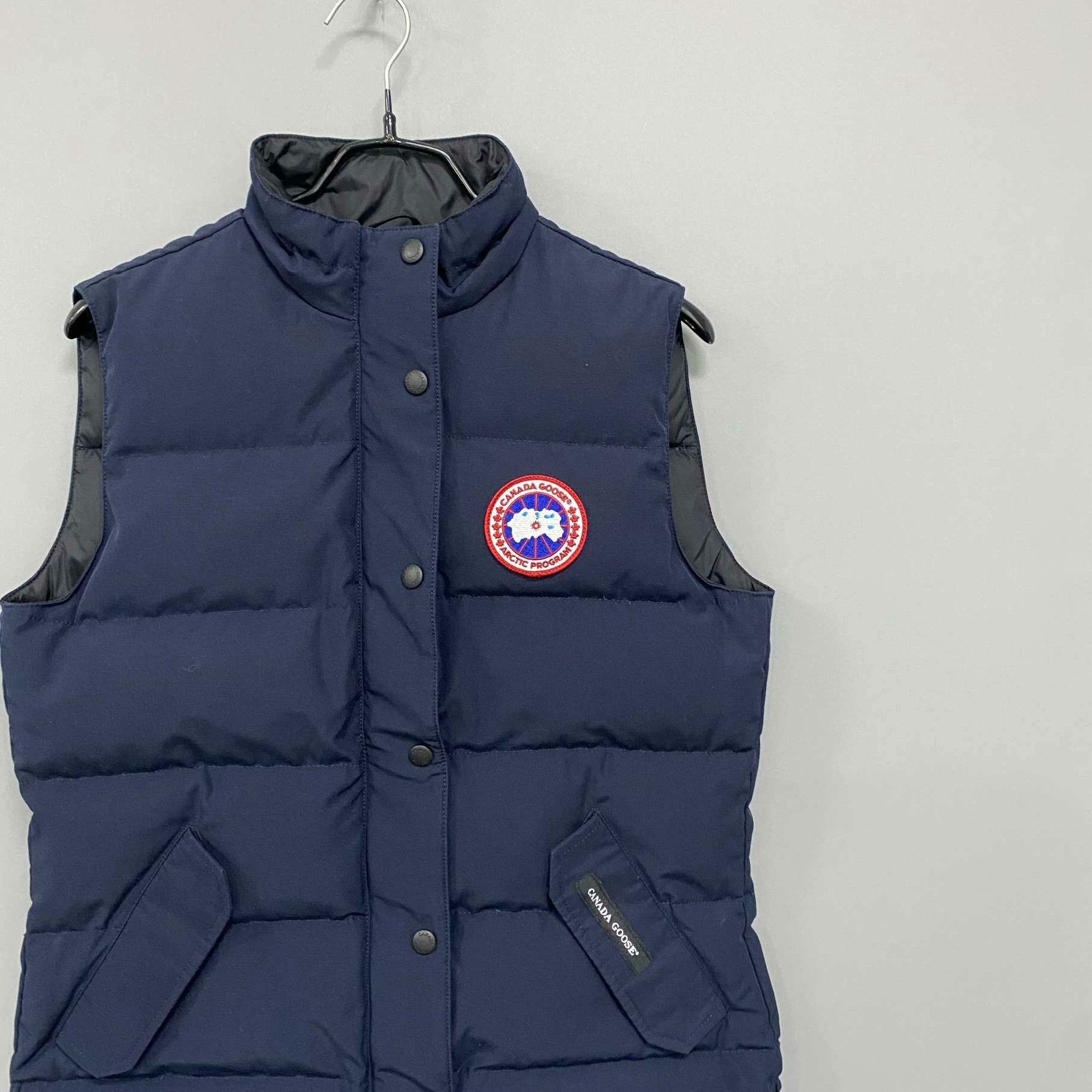 Canada Goose Canada Goose Down Blue Vest m Men Size US M / EU 48-50 / 2 - 2 Thumbnail
