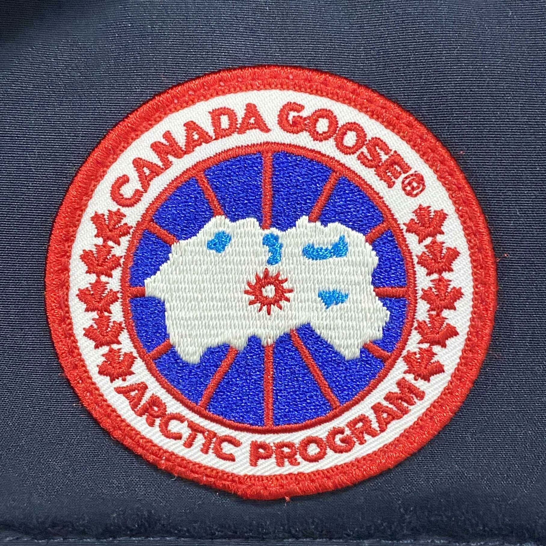 Canada Goose Canada Goose Down Blue Vest m Men Size US M / EU 48-50 / 2 - 4 Thumbnail