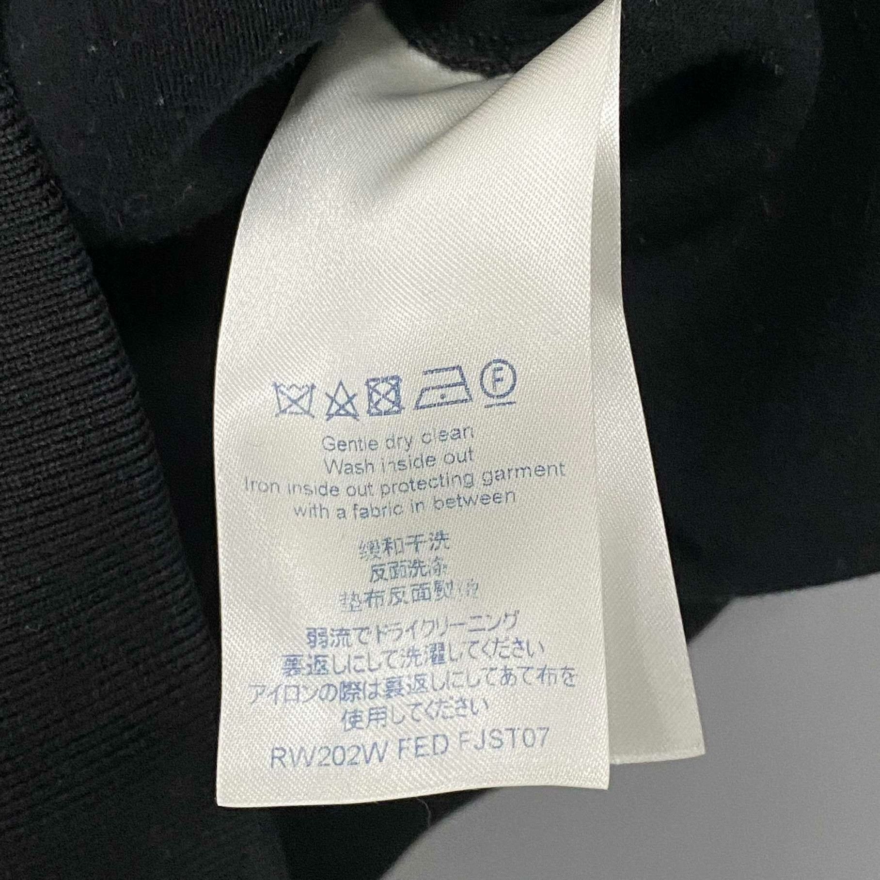 Louis Vuitton Louis Vuitton Black Hoodie s Men Size US S / EU 44-46 / 1 - 4 Thumbnail