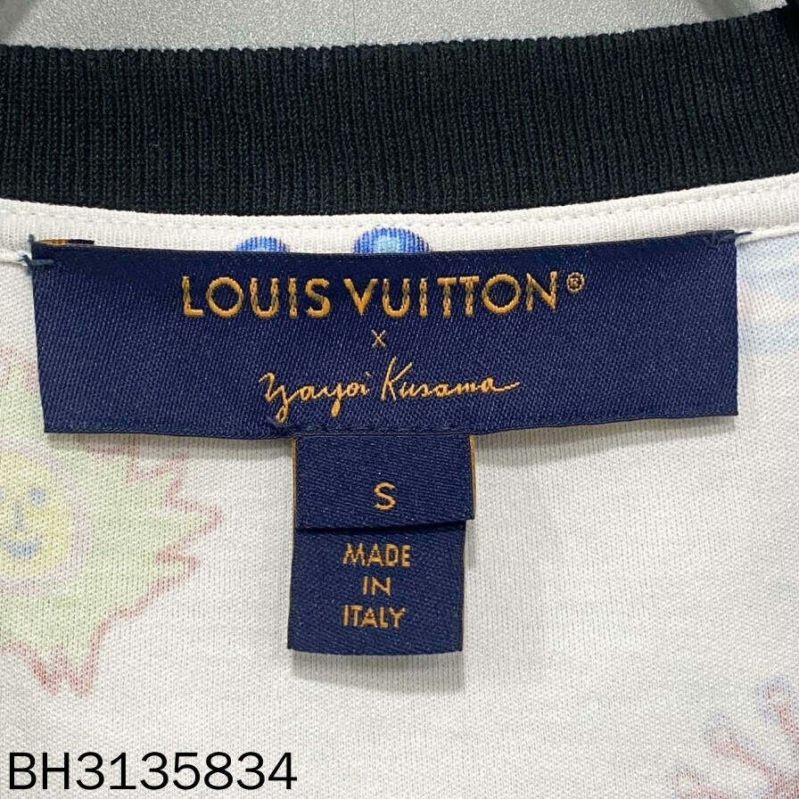 Louis Vuitton Louis Vuitton Printed Graphic T-Shirt S Women Size S / US 4 / IT 40 - 4 Thumbnail