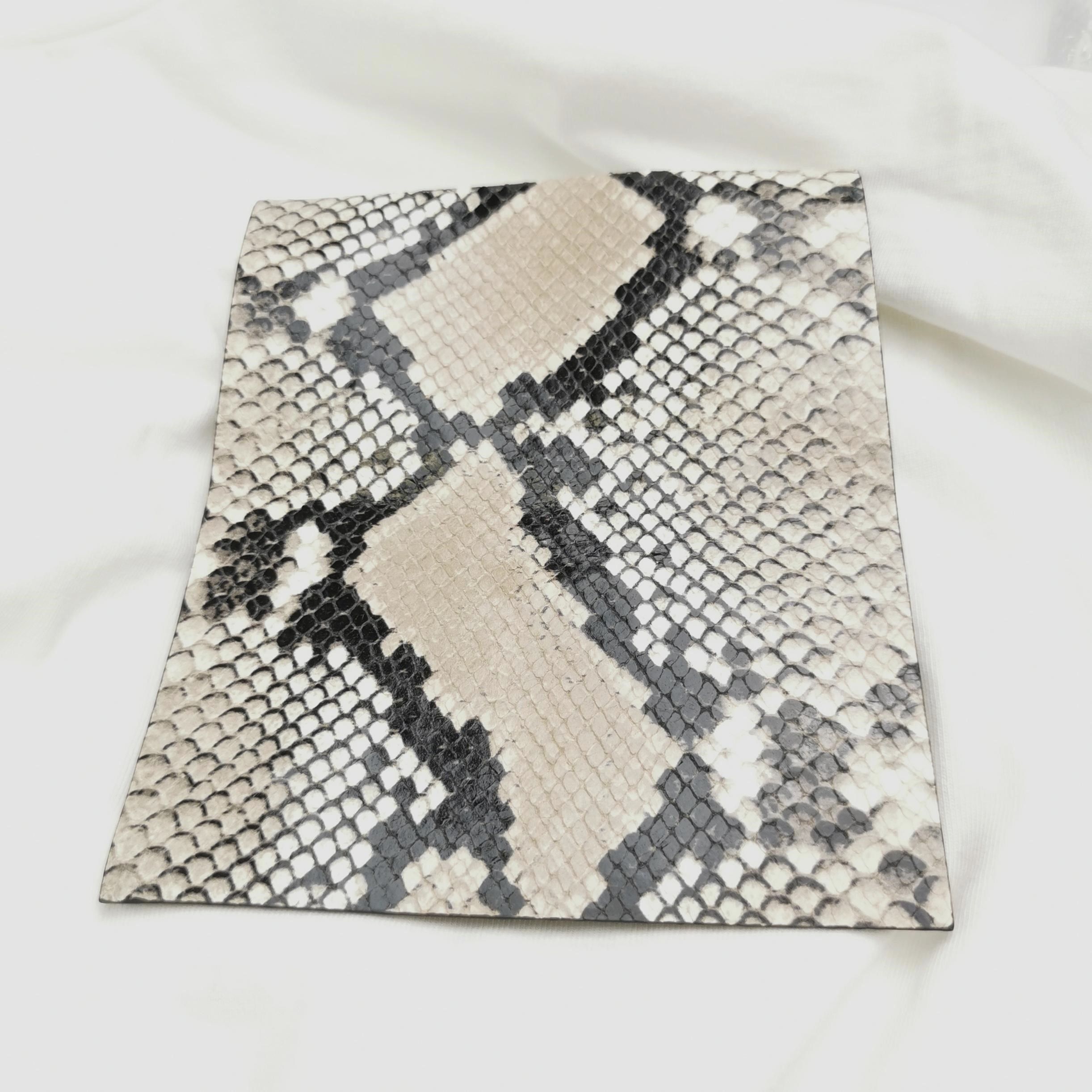 Jil Sander Jil Sander Snakeskin Pocket Long Sleeve T-Shirt M Size US M / EU 48-50 / 2 - 4 Thumbnail