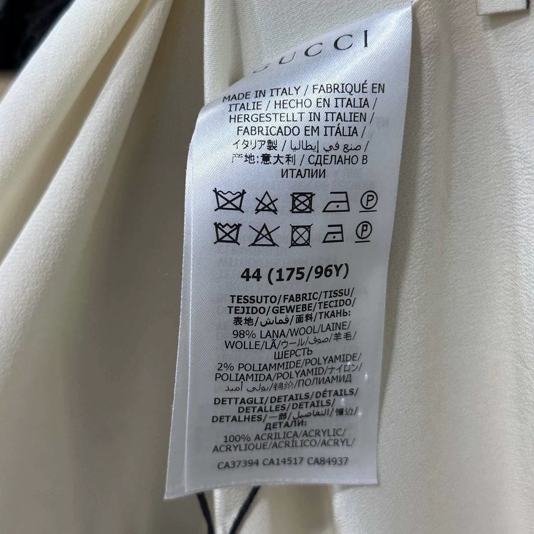 Gucci Gucci Black Jacket M Women Size M / US 6-8 / IT 42-44 - 4 Thumbnail