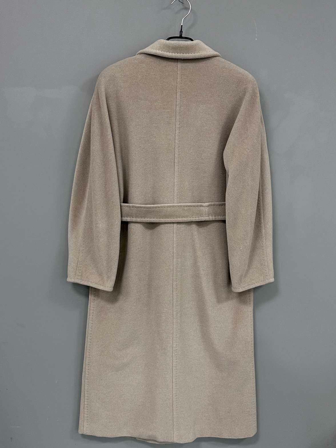 Max Mara Max Mara Beige Coat S Women Size S / US 4 / IT 40 - 3 Thumbnail