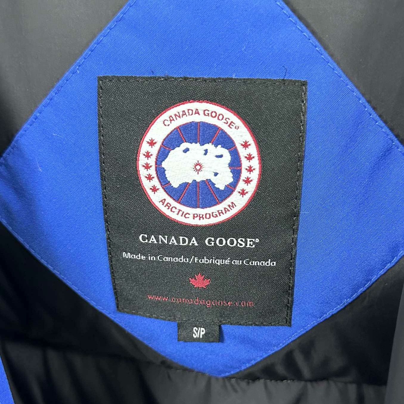 Canada Goose Canada Goose Blue Heavy Coat s Men Size US S / EU 44-46 / 1 - 4 Thumbnail