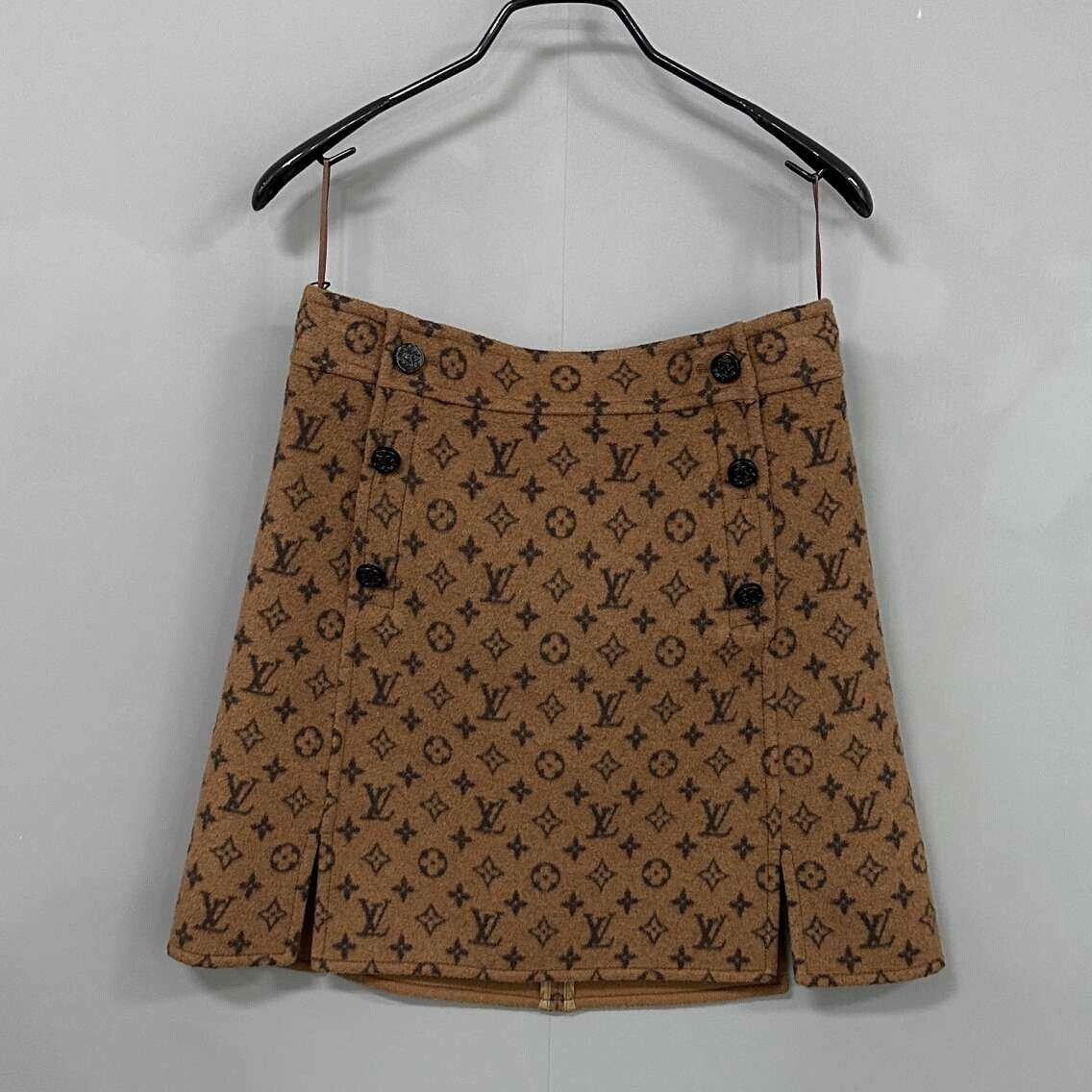 Louis Vuitton Louis Vuitton Skirt 35 Women Size 35" - 2 Thumbnail