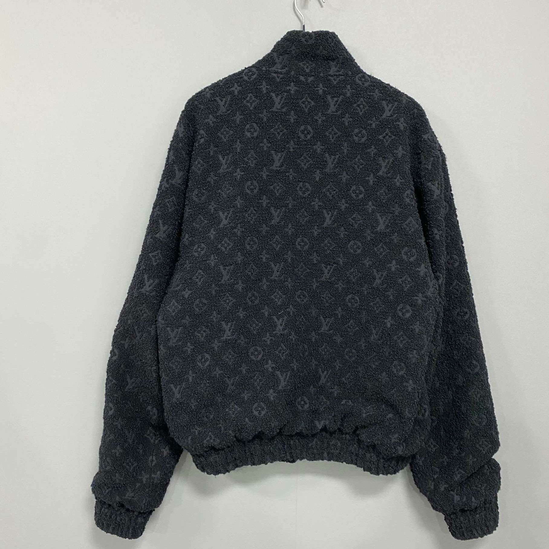 Louis Vuitton Louis Vuitton Light Jacket m Men Size US M / EU 48-50 / 2 - 3 Thumbnail