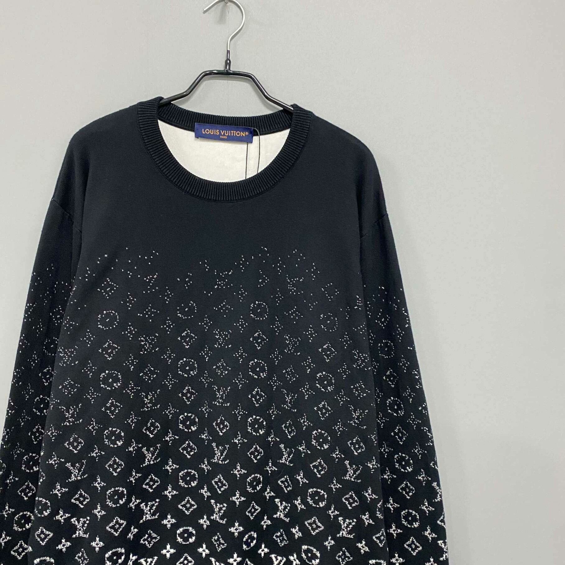 Louis Vuitton Louis Vuitton Tie-Dye Gradient Multi Hoodie l Men Size US L / EU 52-54 / 3 - 2 Thumbnail