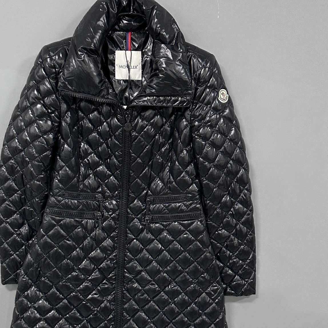Louis Vuitton Louis Vuitton Training Black Down Jacket it_40 Women Size S / US 4 / IT 40 - 2 Thumbnail