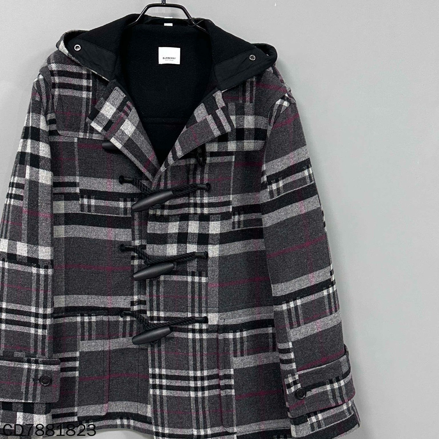 Burberry Burberry Plaid Gray Heavy Coat s Men Size US S / EU 44-46 / 1 - 2 Thumbnail