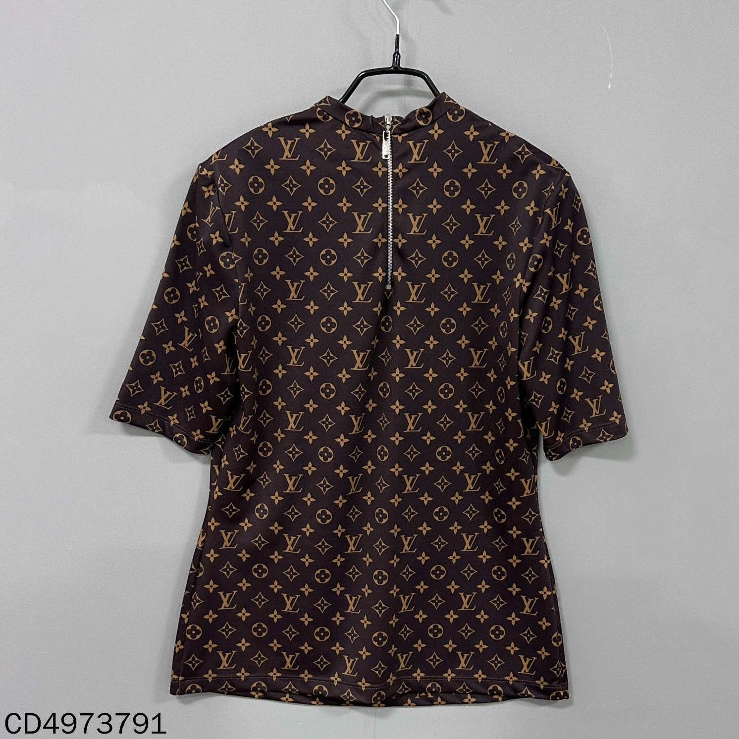 Louis Vuitton Louis Vuitton Slim T-Shirt m Men Size US M / EU 48-50 / 2 - 3 Thumbnail